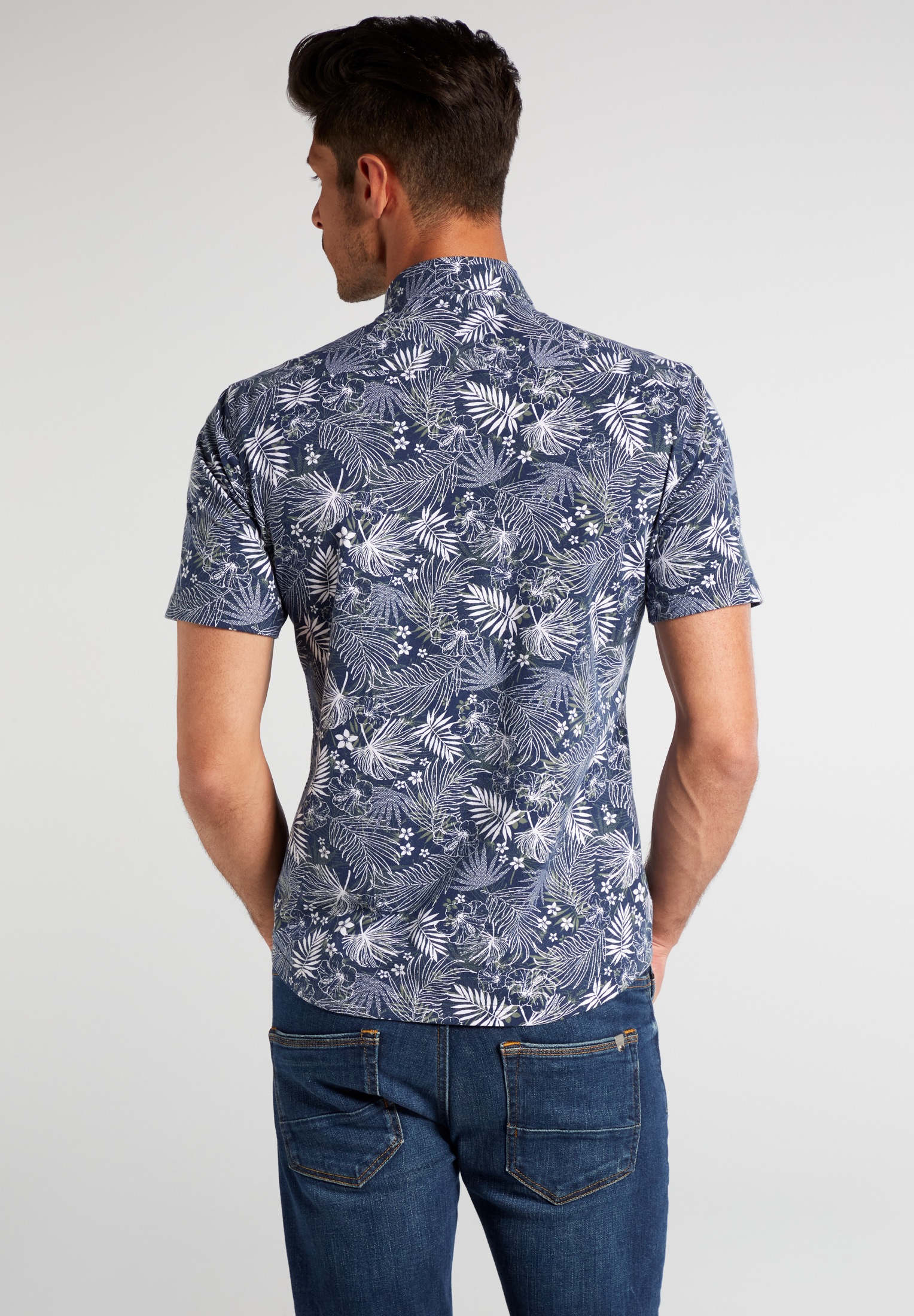 Eterna Kurzarmhemd »SLIM FIT« EASY IRON (bügelleicht)