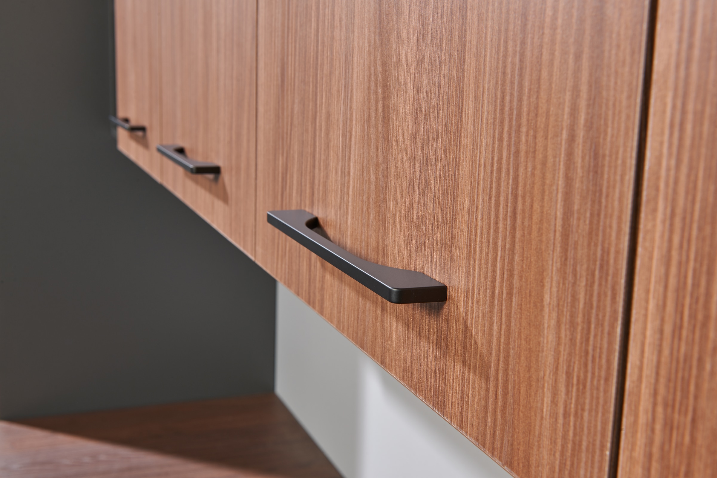 BASIC by Balculina Küchenzeile »Girona B/H/T 325x211x200 cm« Breite 325cm, wahlweise mit E-Geräte, Softclose