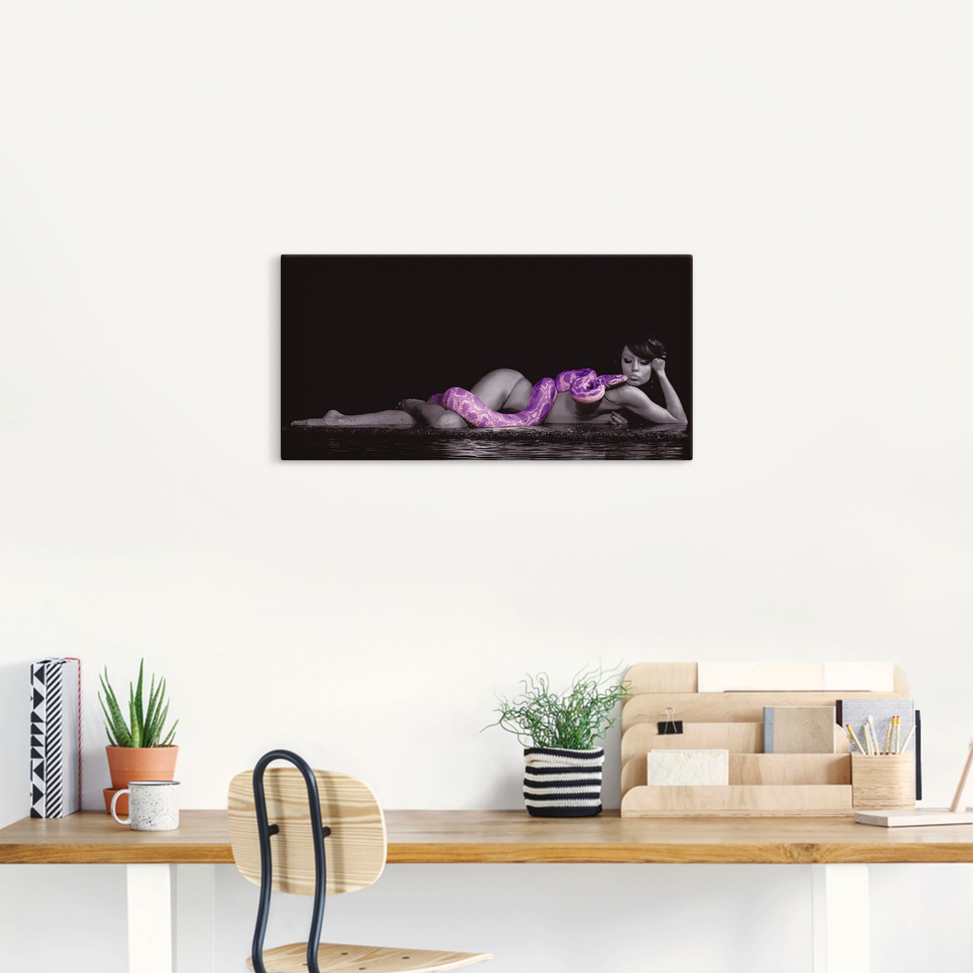 Artland Wandbild »Frau in Wasser liegend mit Python« Frau 1 Stk. tlg. als Leinwandbild in verschied. Größen