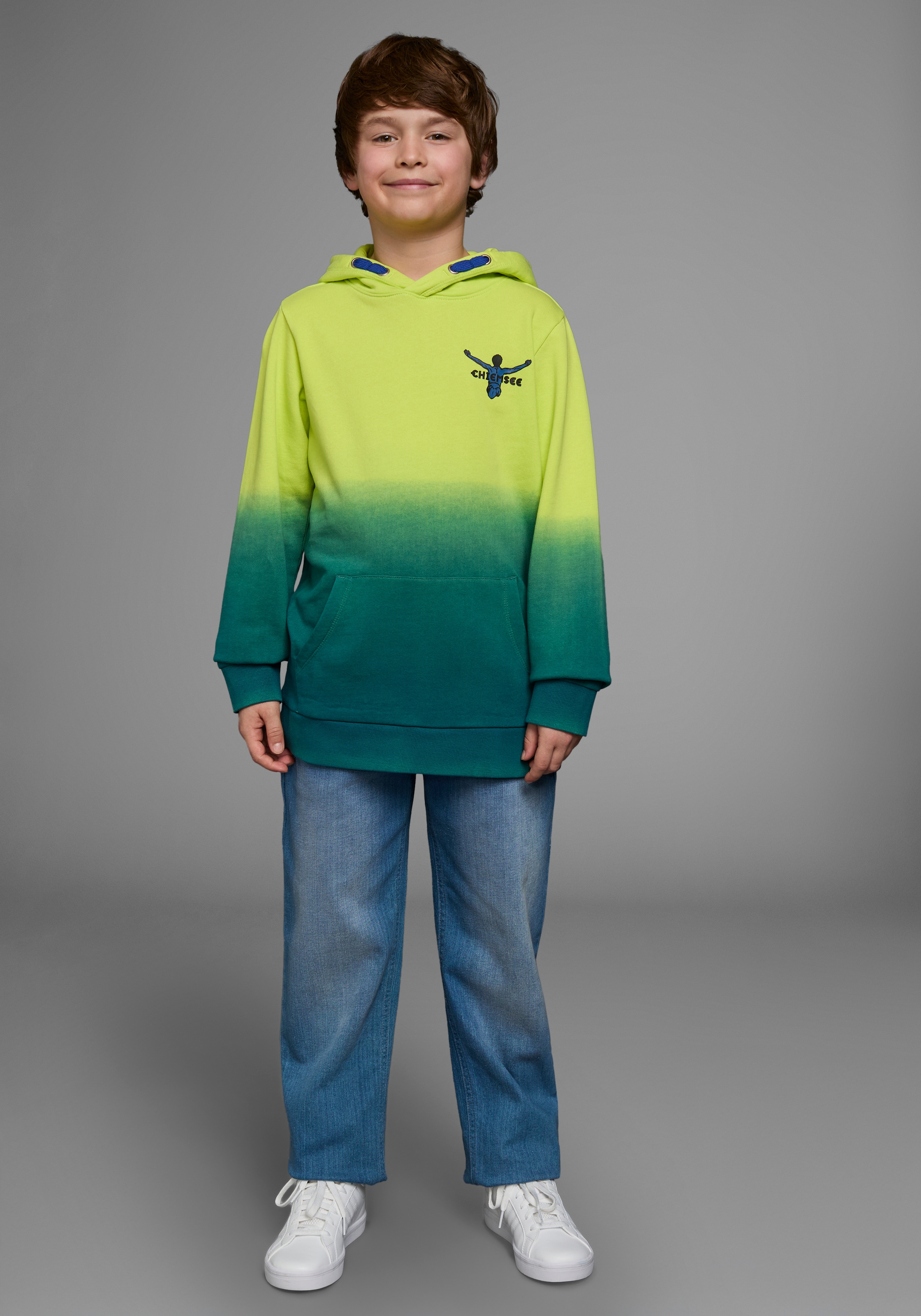 Chiemsee Kapuzensweatshirt »LITTLE RAINBOW«, Langarm, bedruckt, Rundhalsausschnitt, aus 100% Baumwolle