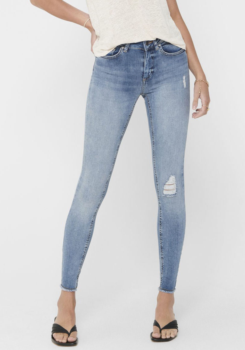 Ankle-Jeans »ONLBLUSH LIFE«, mit Destroyed Effekt
