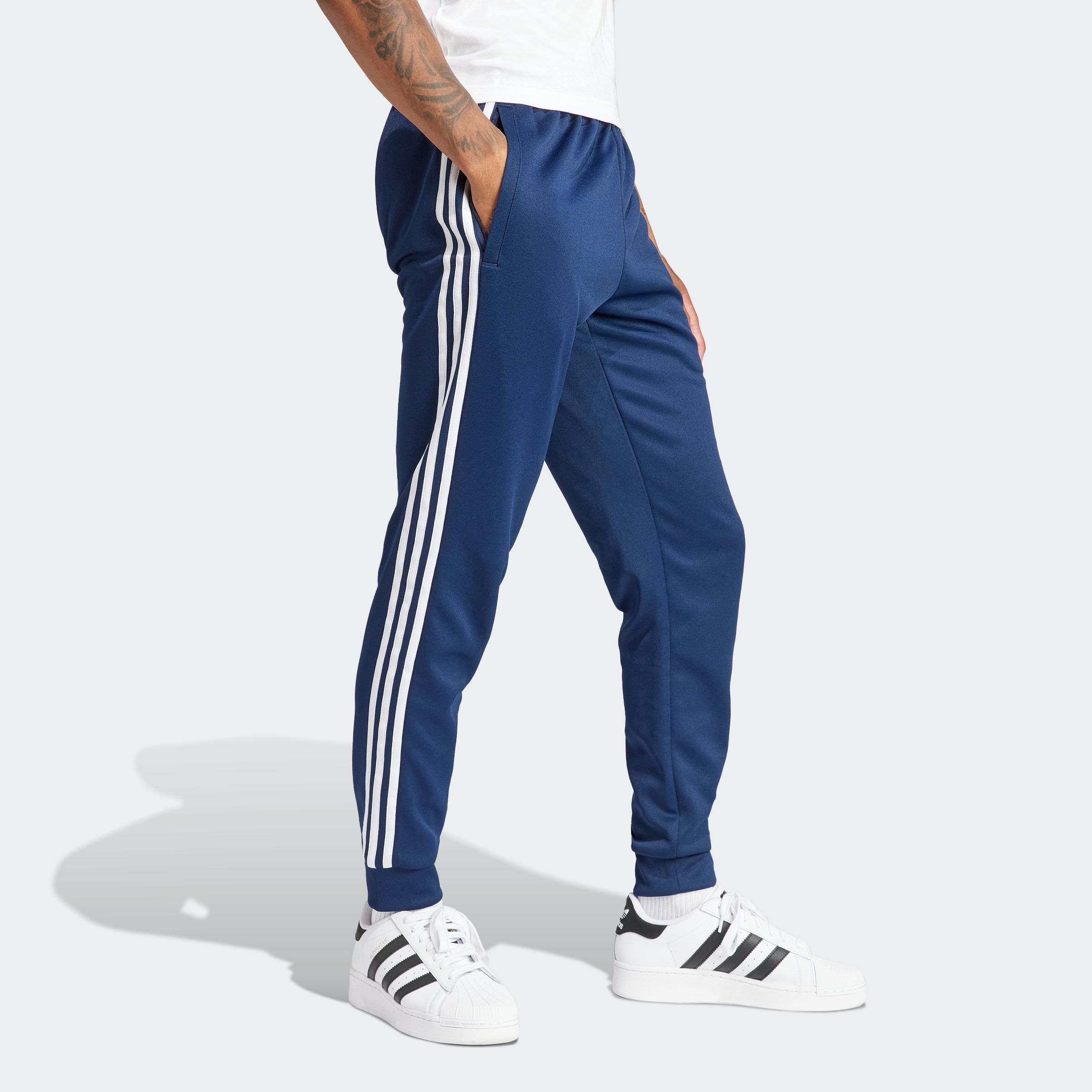 adidas Originals Sporthose »ADICOLOR CLASSICS SST«, (1 tlg.), Superstar, Retro Look, weiches Material