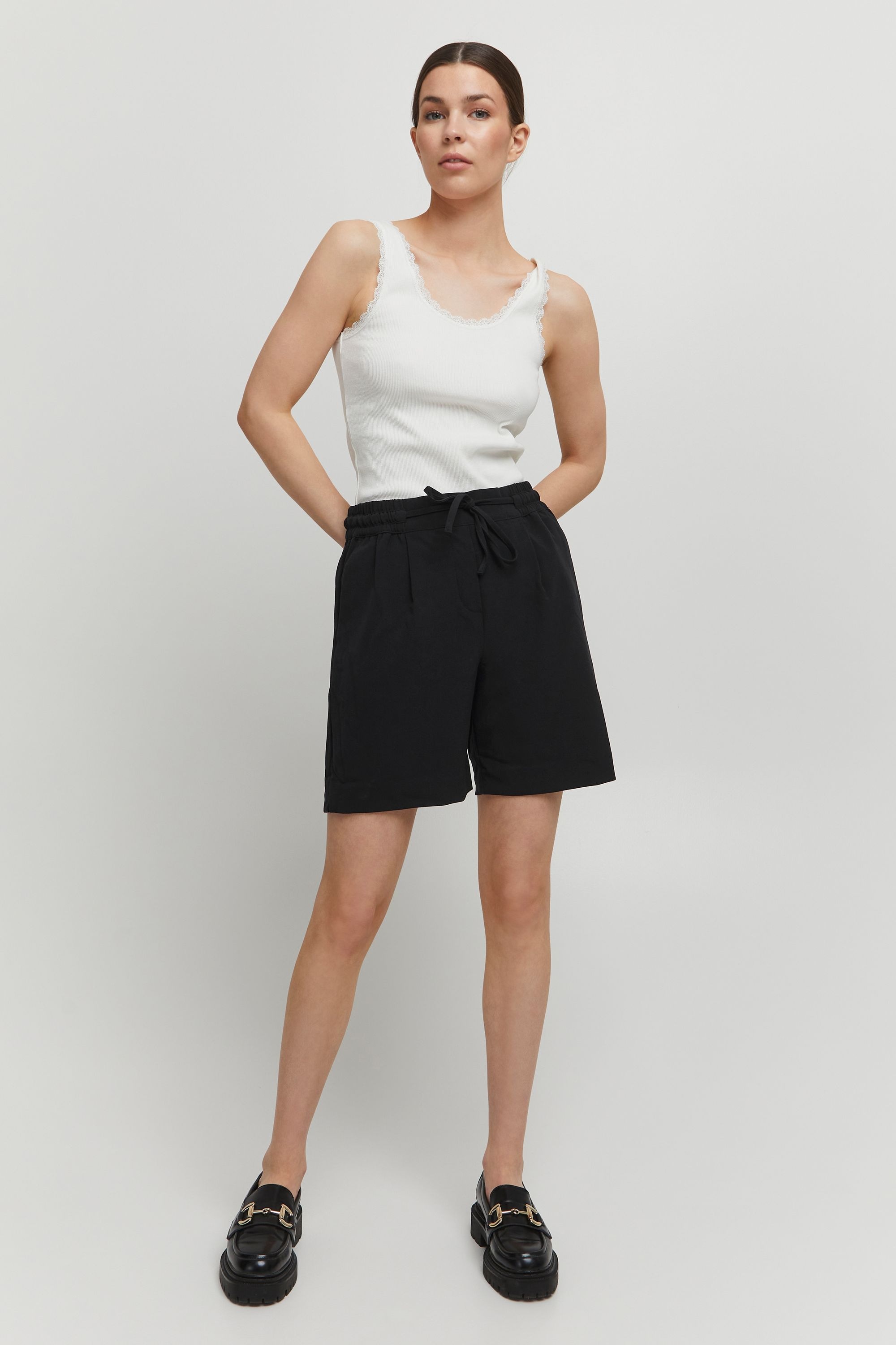 b.young Shorts »Shorts BYDanta«