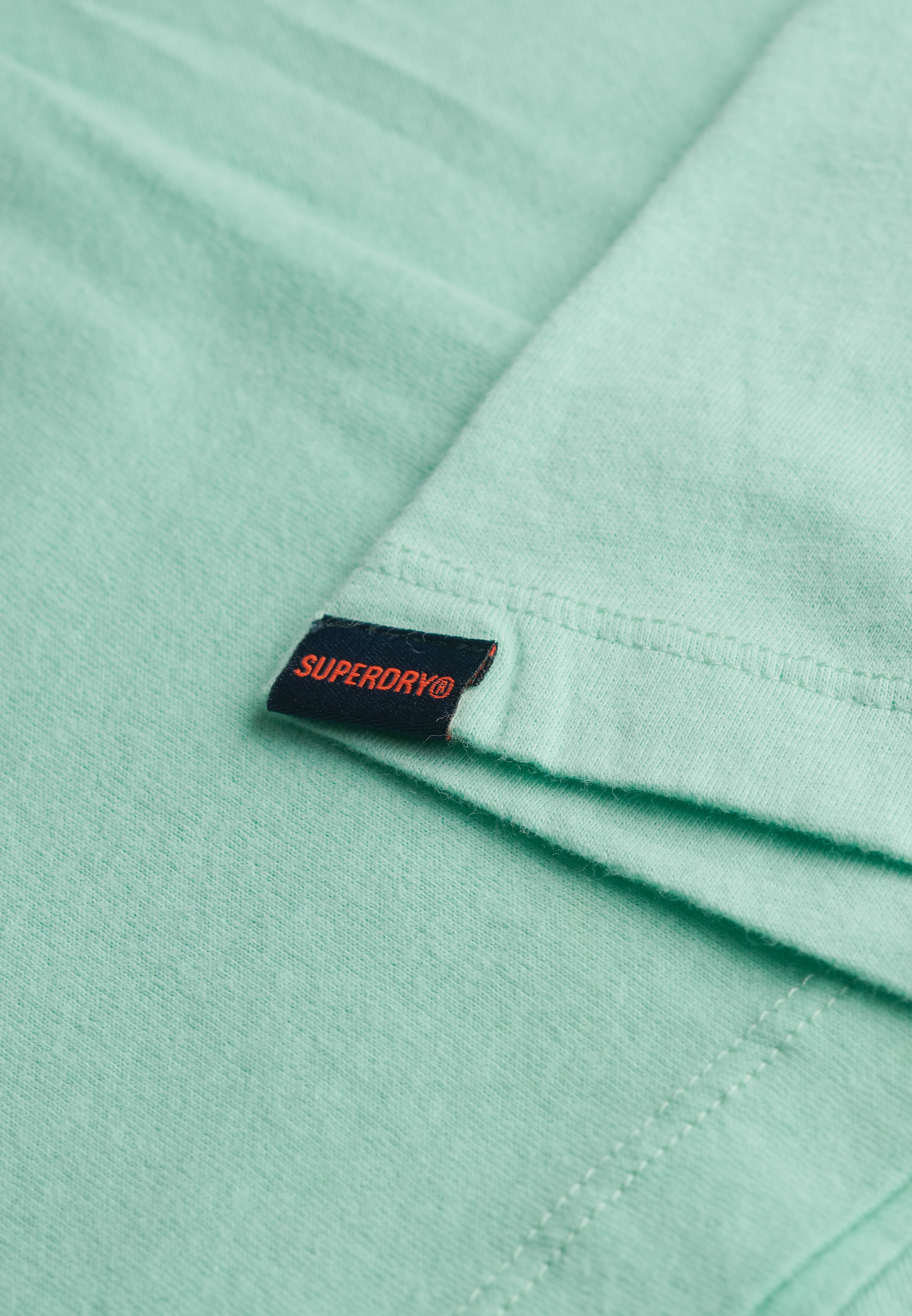 Superdry Rundhalsshirt »CLASSIC ESSENTIAL TEE«