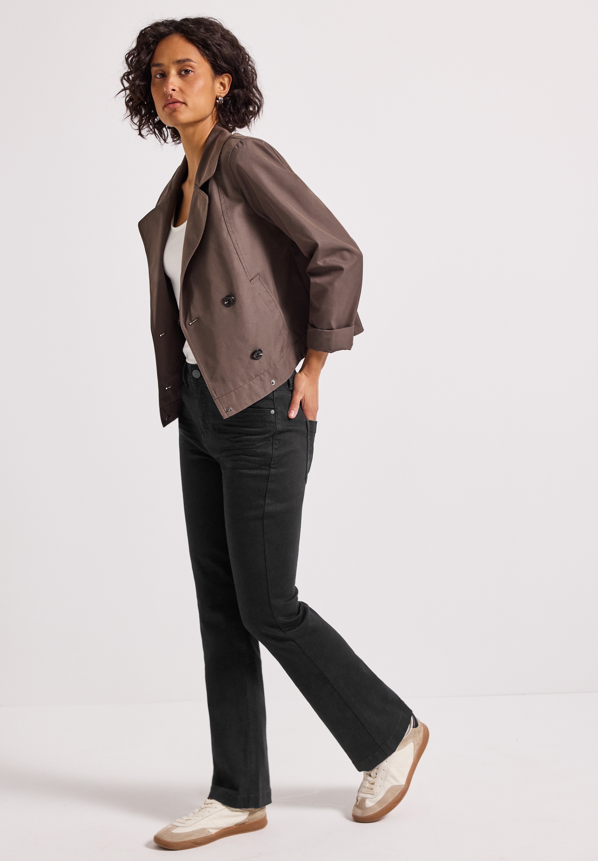 STREET ONE Bootcut-Jeans, im Slim Fit, High Waist