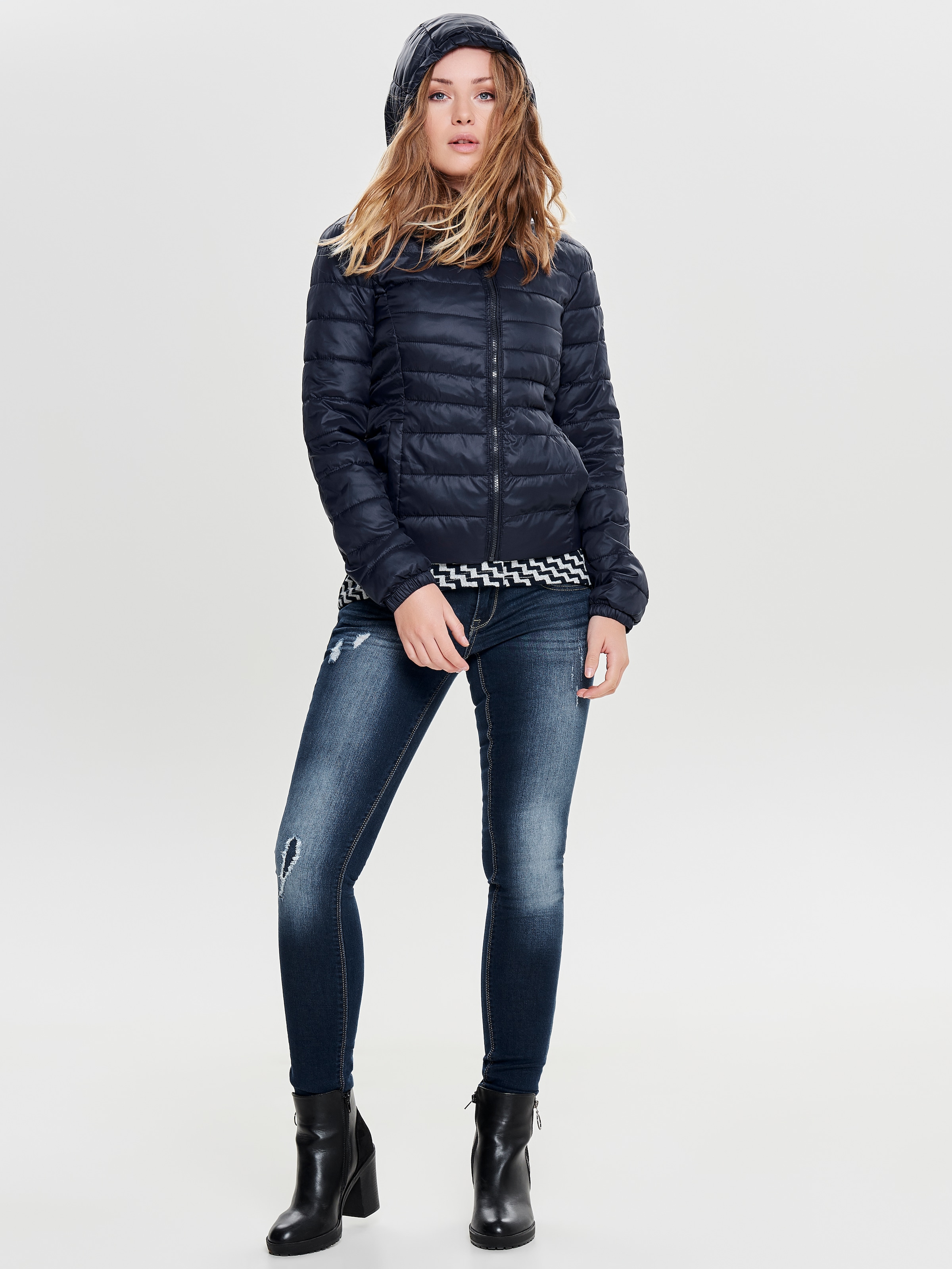 ONLY Steppjacke »ONLTAHOE HOOD JACKET OTW NOOS« mit Kapuze Kunstfaser, perfekt für den Übergang