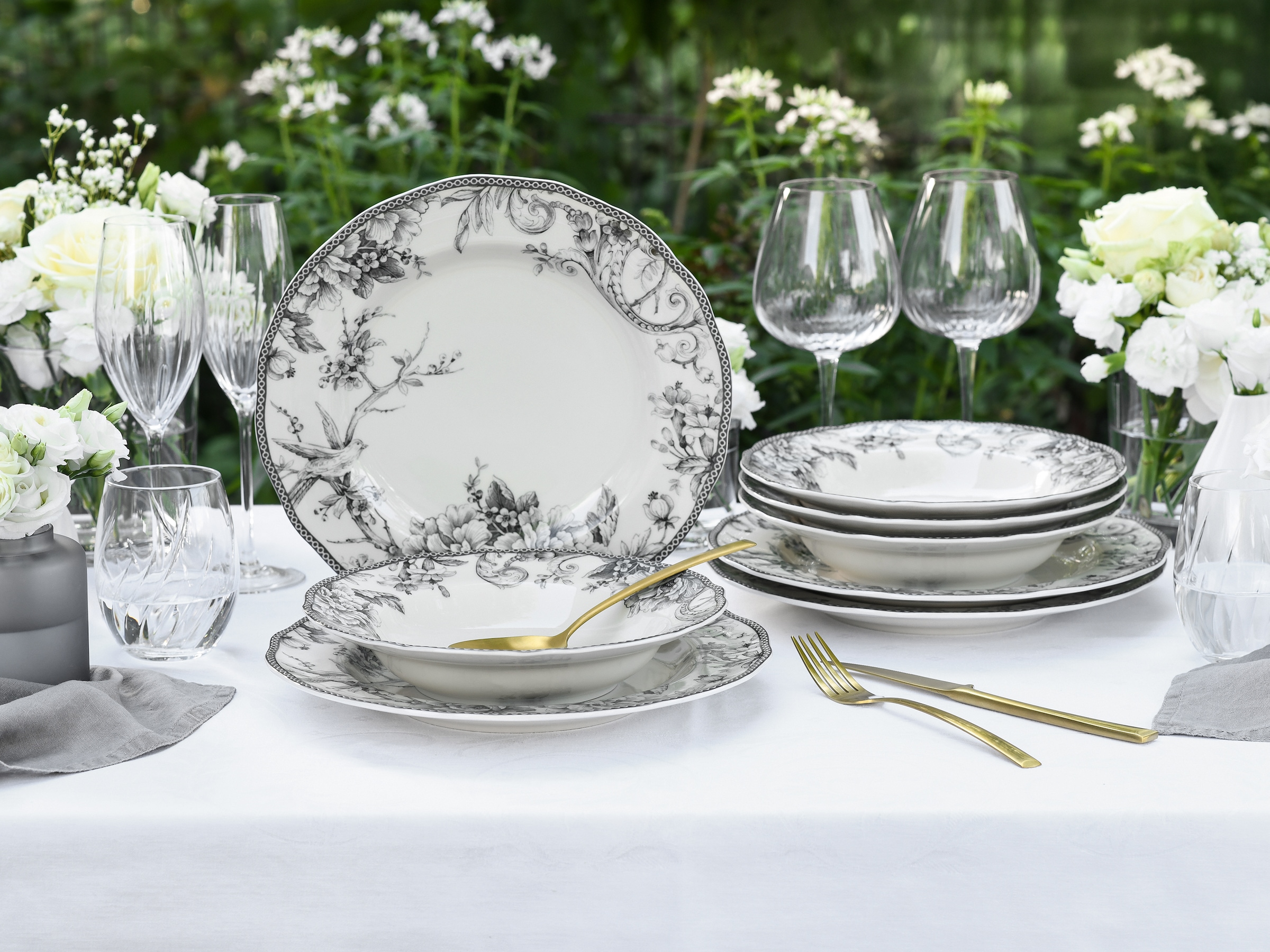 CreaTable Tafelservice »Adelaide, Service 8-tlg.« Nostalgischer Vintage Dekor, Elegante Form