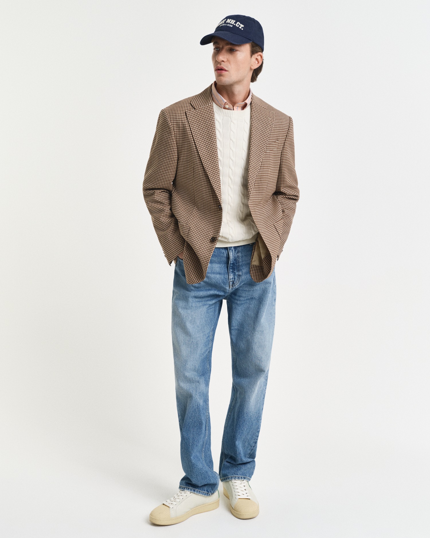 Gant Strickpullover »COTTON CABLE C-NECK«, mit Wappen-Logostickerei auf der Brust