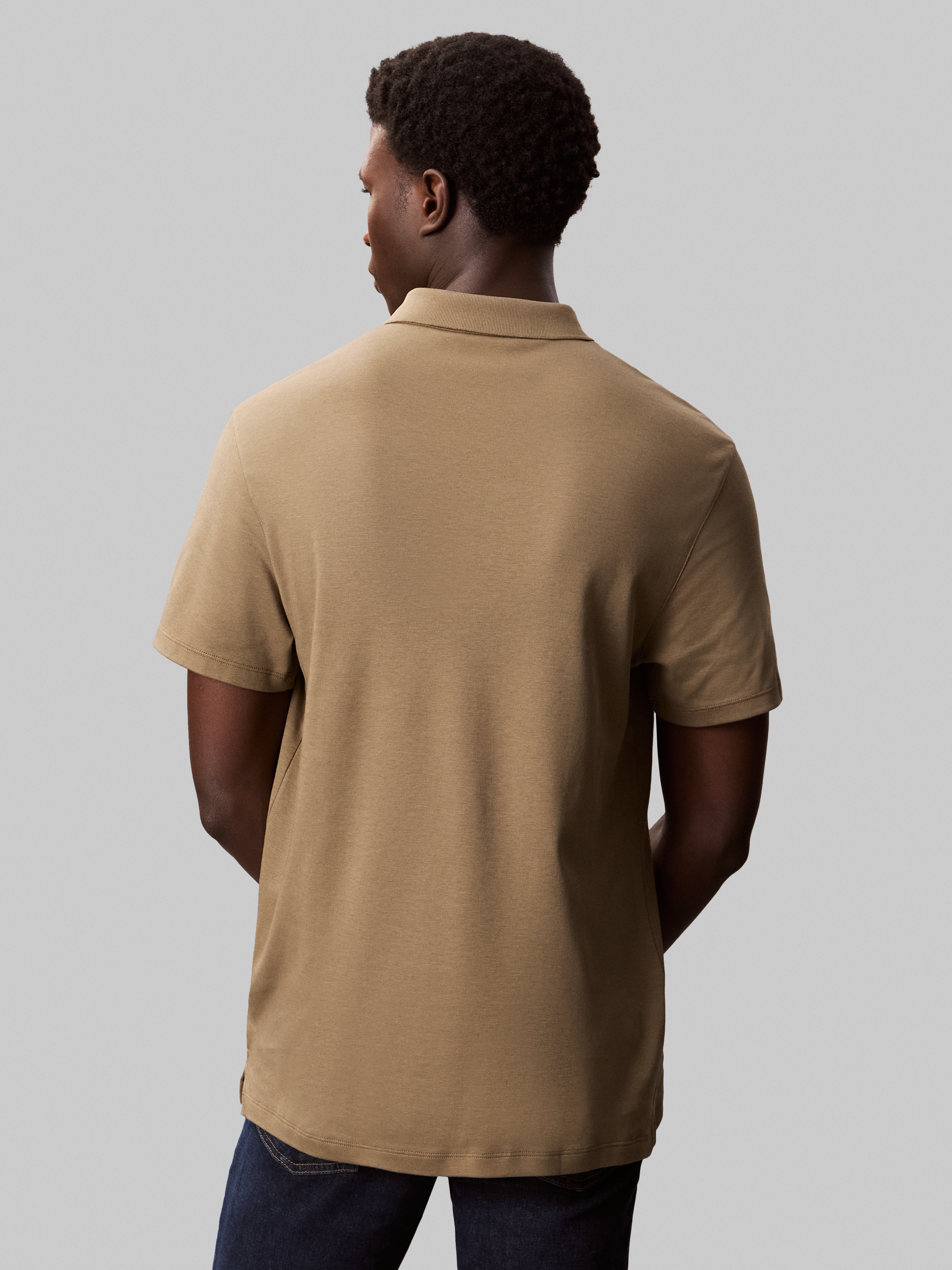 Calvin Klein Poloshirt »SS SUPIMA CHEST EMB POLO«, Mit Rundhalsausschnitt