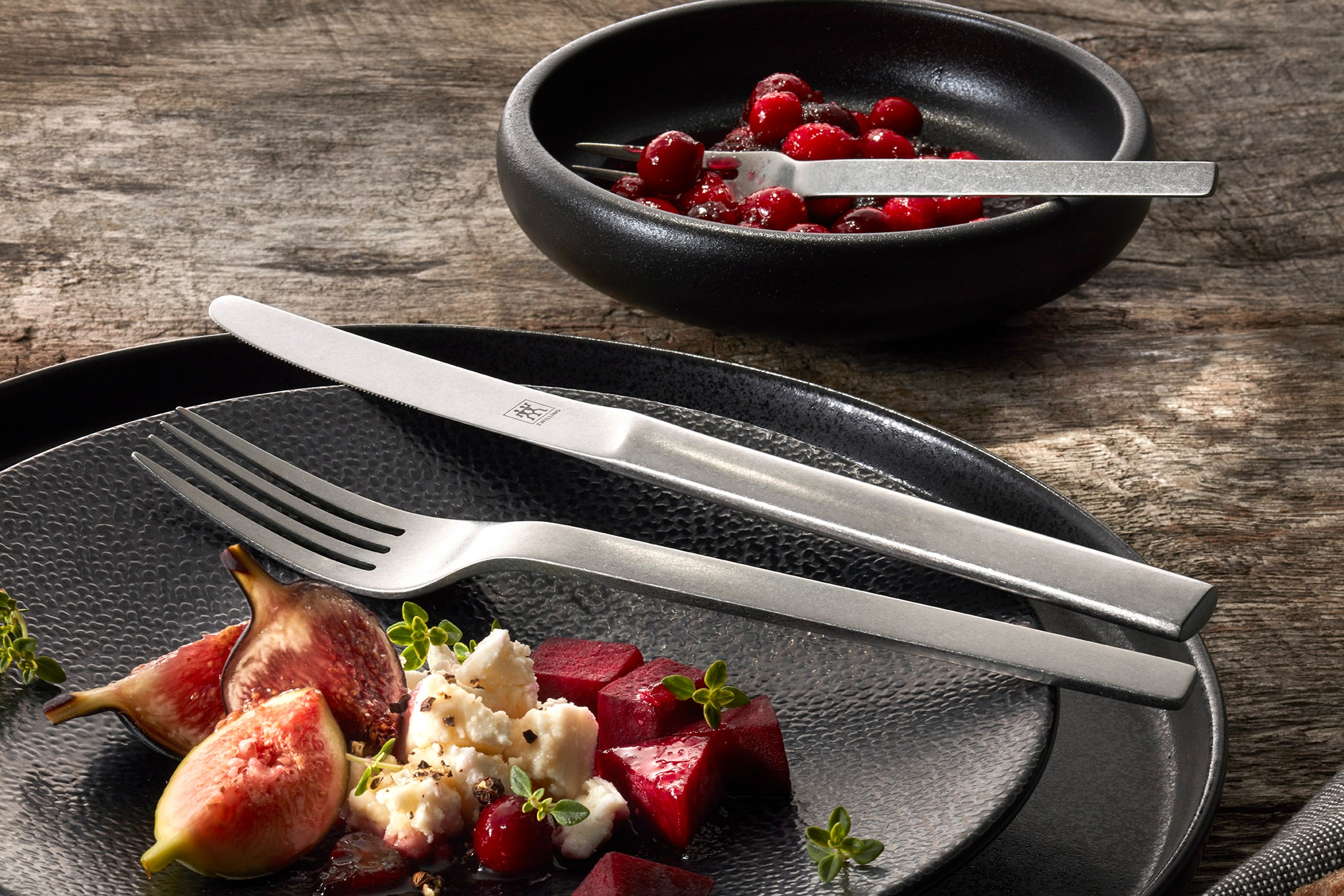 Zwilling Besteck-Set »Minimale mattiert«, (Set, 30 tlg.), 18/10 Edelstahl, Rostfrei, Vintage Look, für bis zu sechs Personen