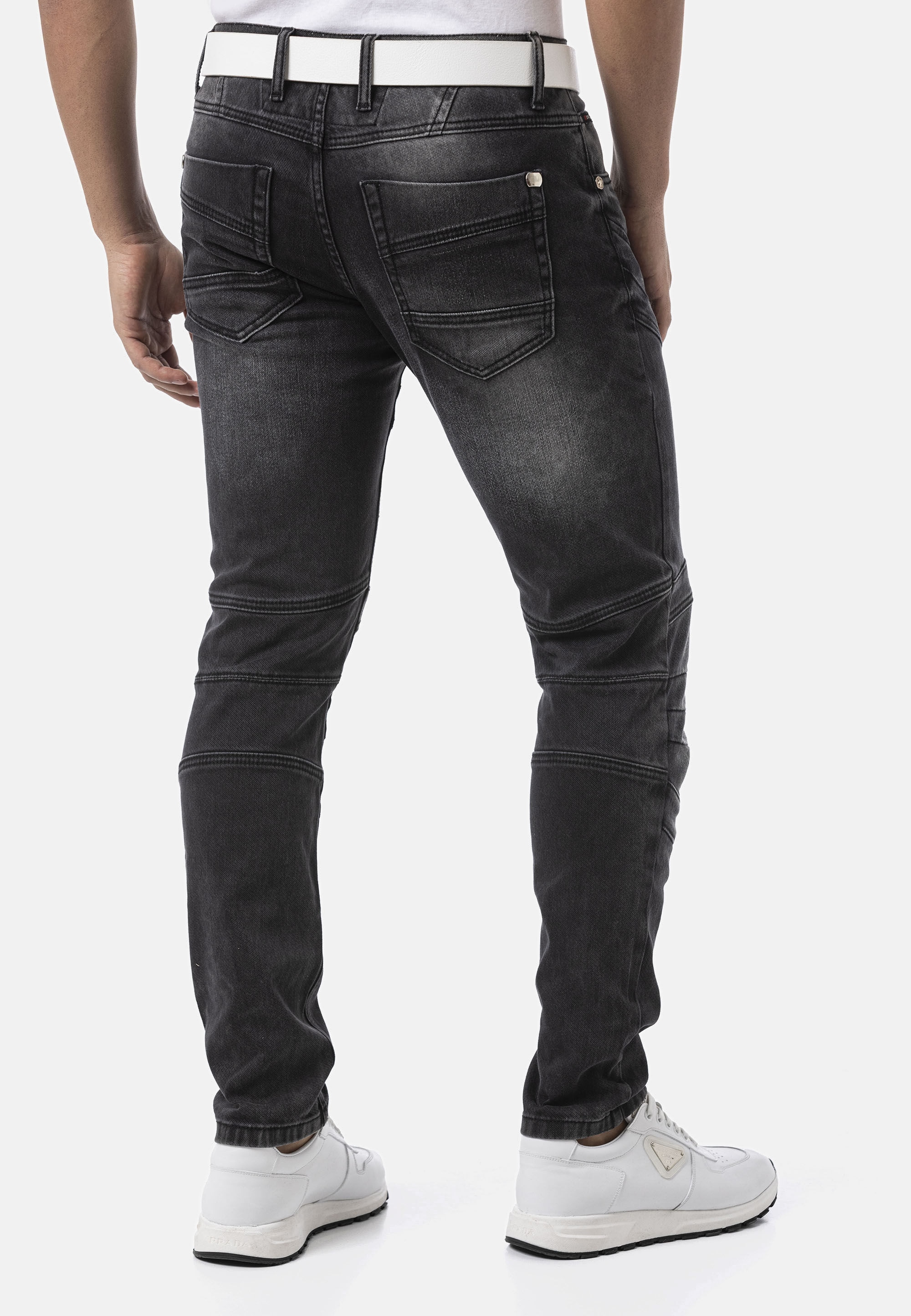 Cipo & Baxx 5-Pocket-Jeans »Cipo & Baxx Jeanshose CD876« mit stylischer Waschung