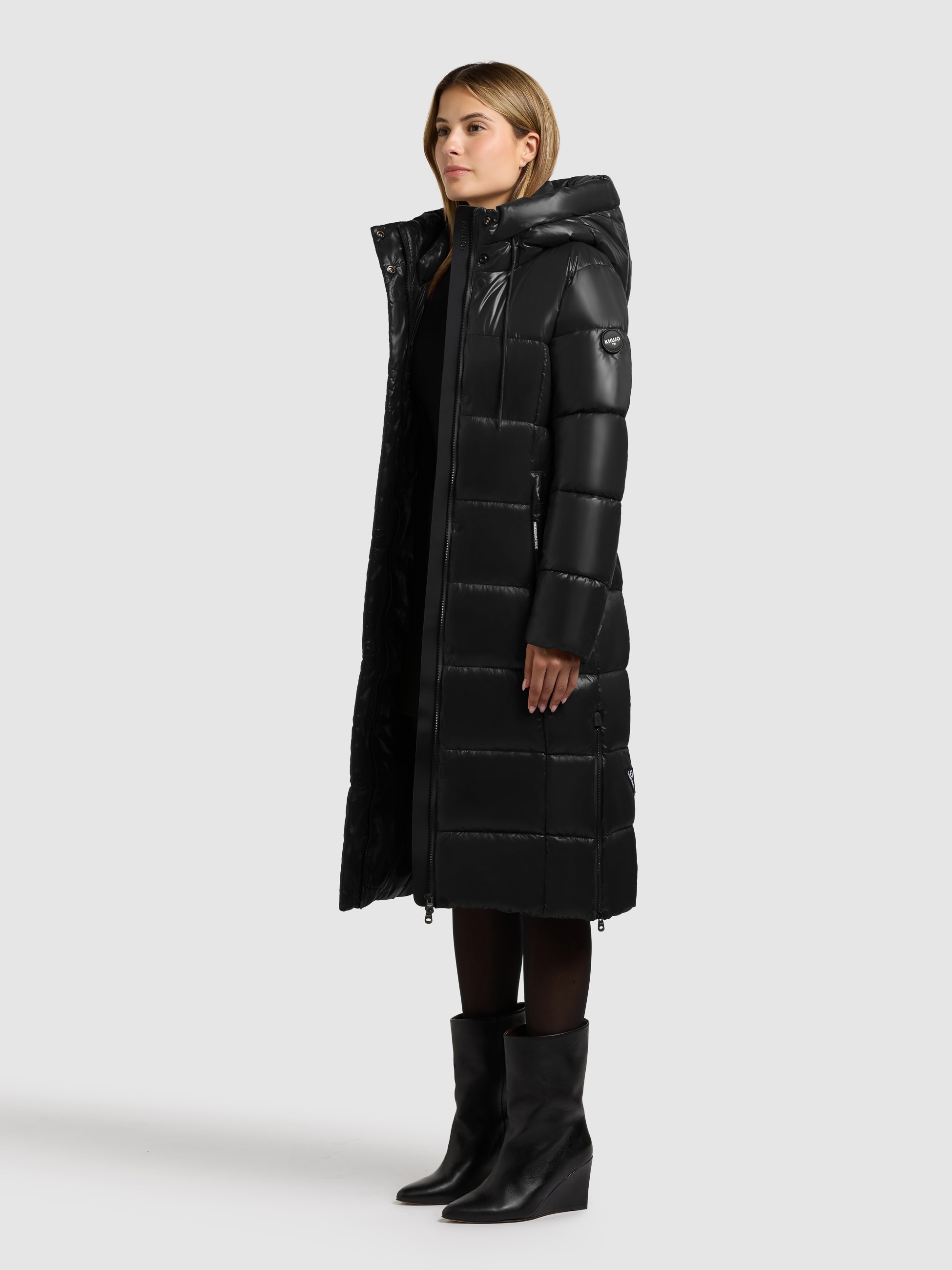 khujo Steppmantel »WILLA« praktische Seitenschlitze mit Reißverschluss