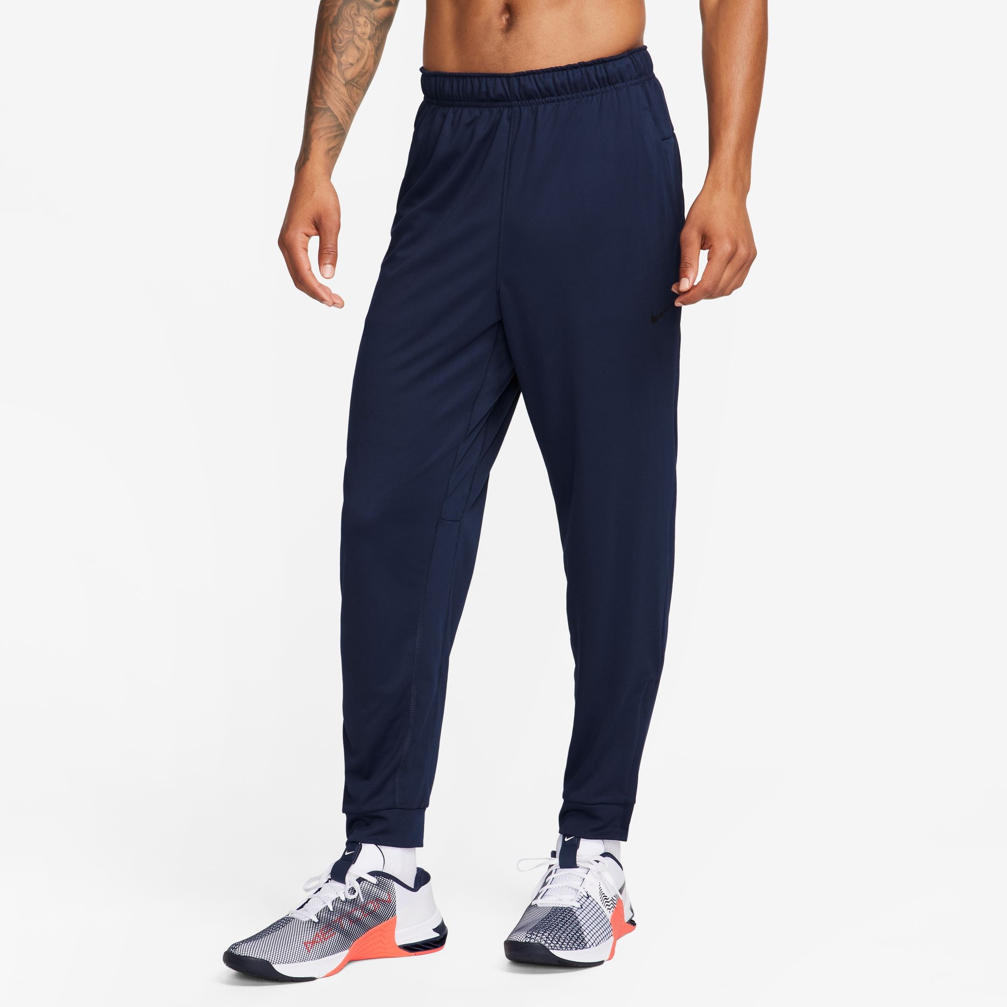 Nike Trainingshose »DRI-FIT TOTALITY MEN'S TAPERED FITNESS PANTS«