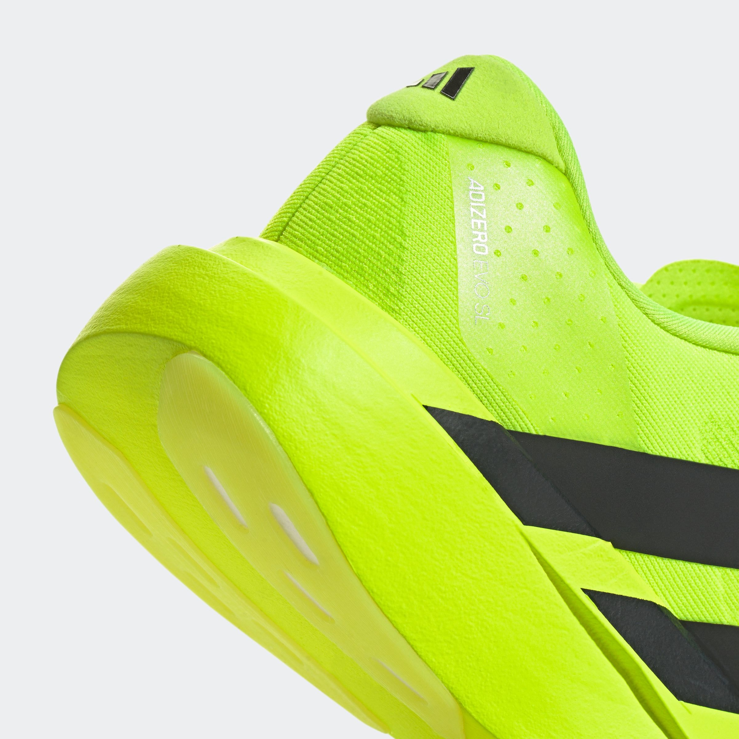 adidas Performance Laufschuh, angelehnt an das Design vom Adios Pro Evo