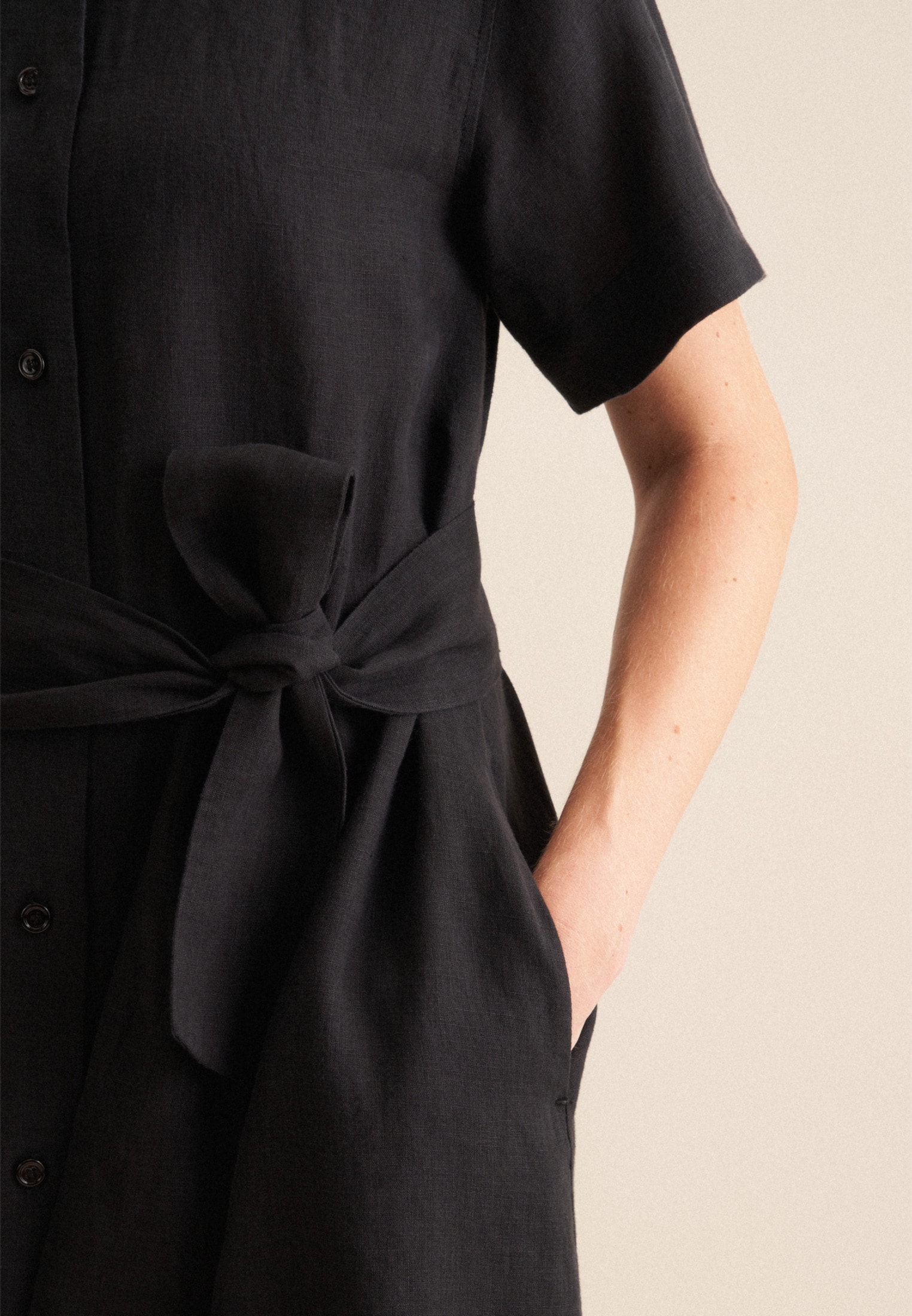 seidensticker Sommerkleid »Schwarze Rose«, Kurzarm Rundhals Uni