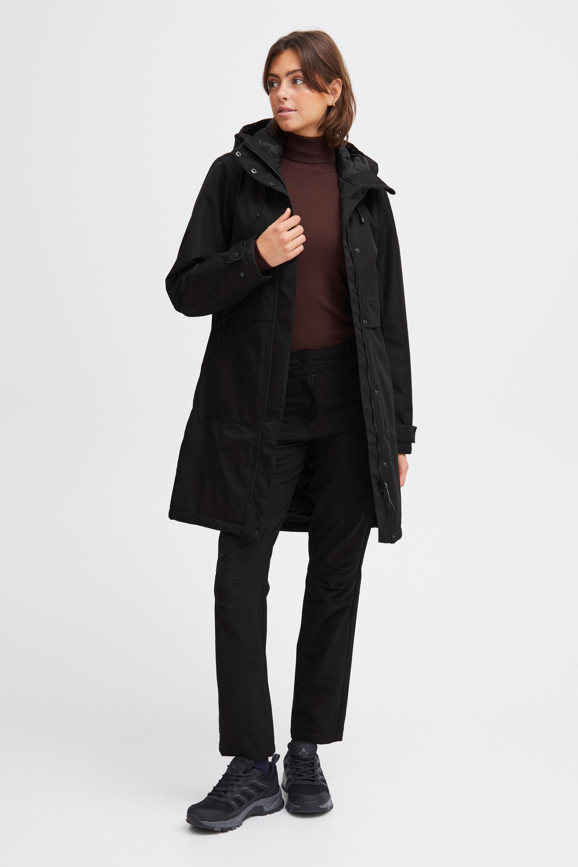 North Bend Winterjacke »Wintermantel NBMalika W W-PRO 8.000 mit wasserdichter Beschichtung«