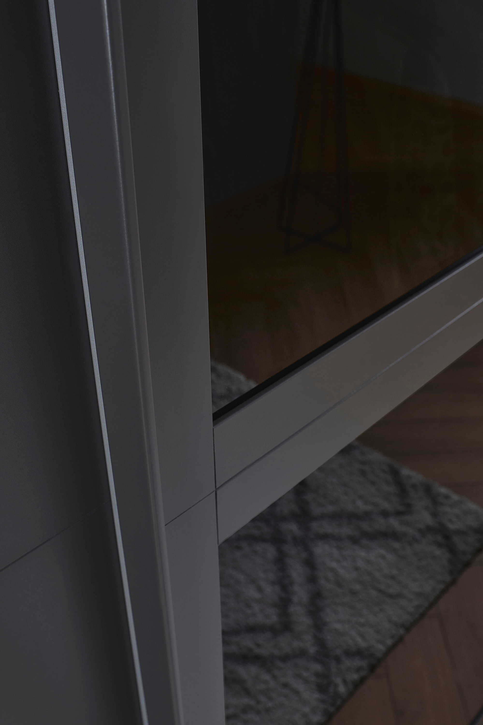 rauch Schwebetürenschrank »Kleiderschrank Schrank Garderobe Schlafzimmerschrank LUMIS«, mit Glasrahmentüren aus transparentem Grauglas MADE IN GERMANY