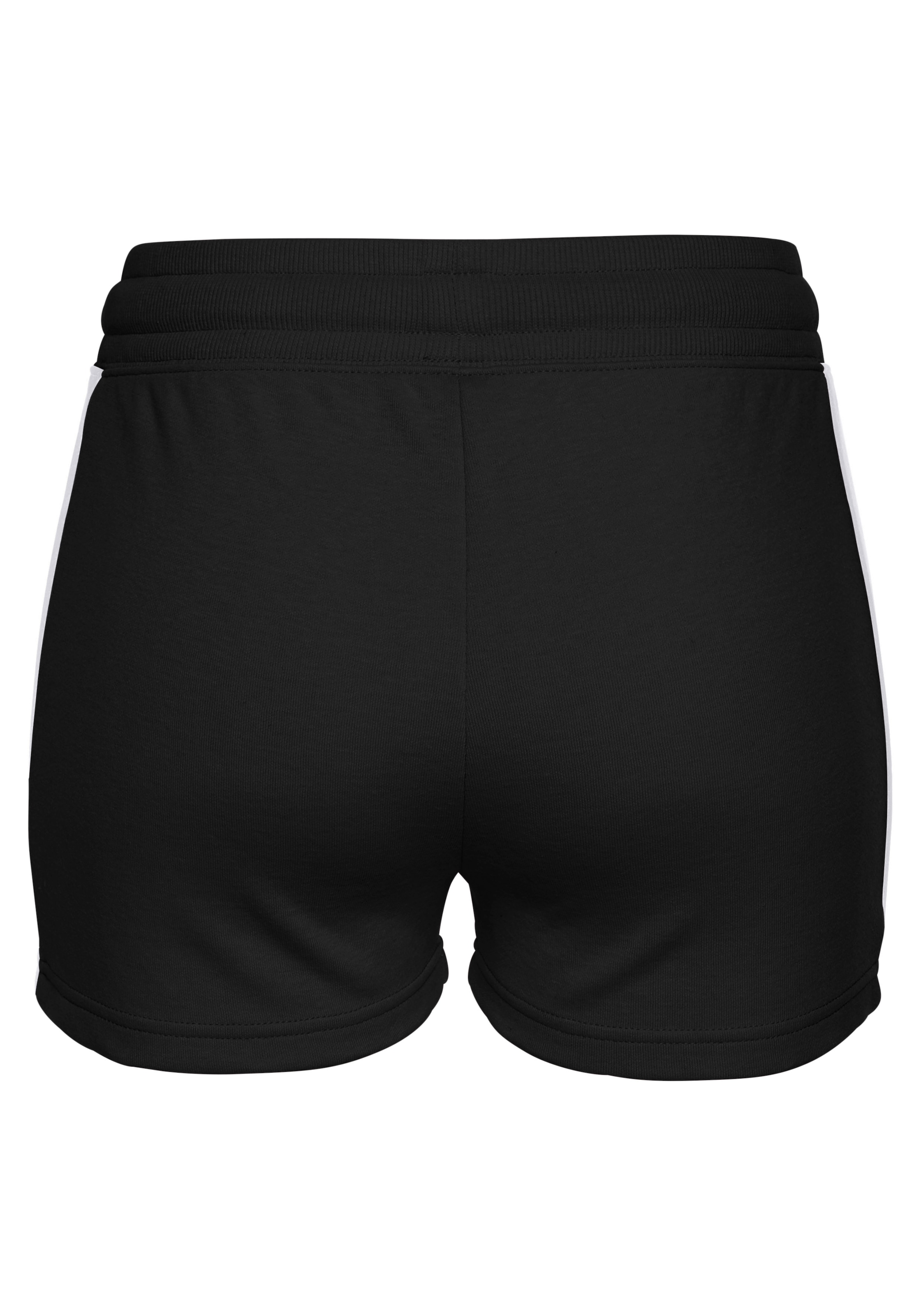 Bench. Loungewear Relaxshorts »-Kurze Hose«, bei Loungeanzug ♕ mit Seitenstreifen