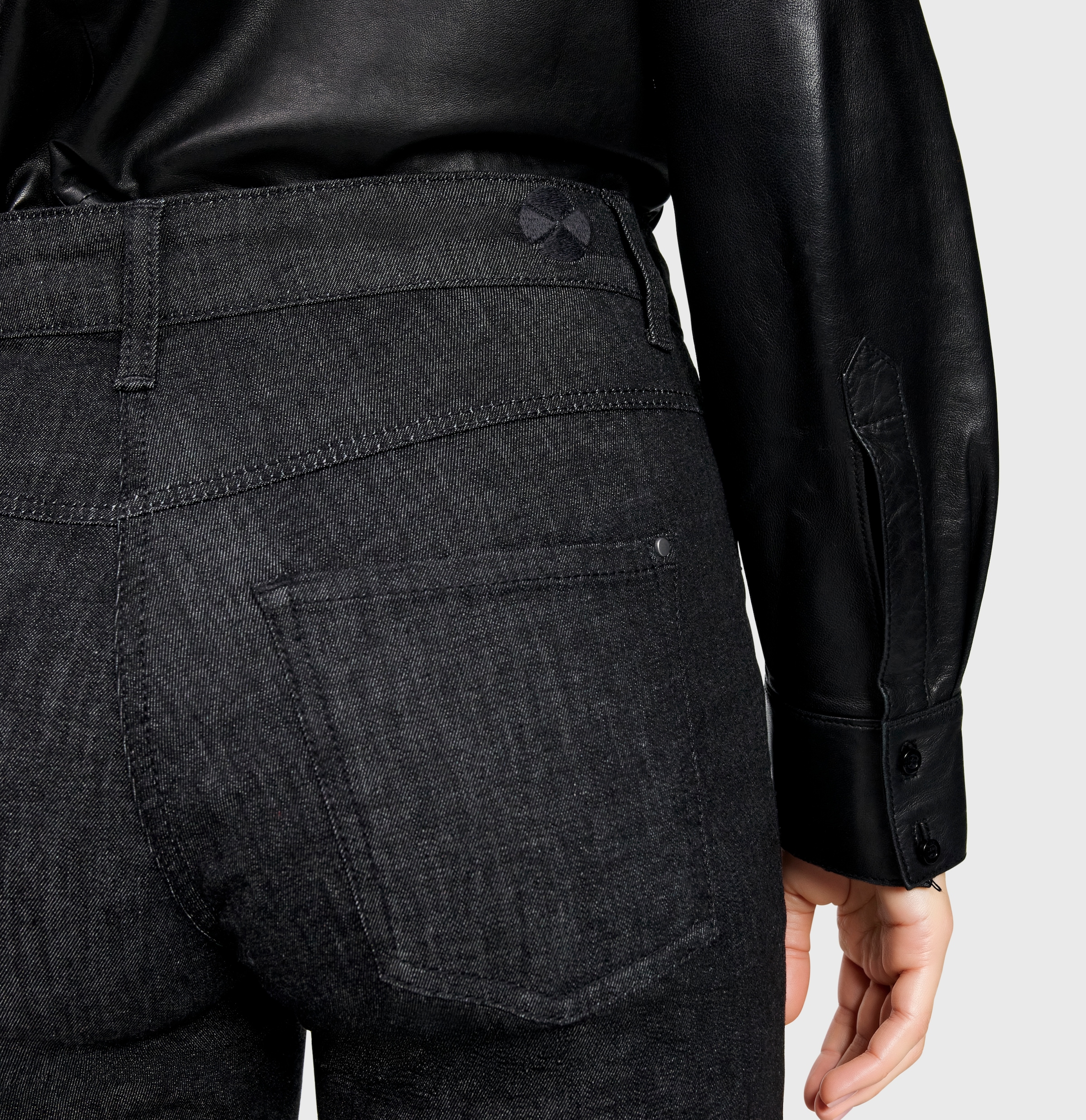MAC 7/8-Jeans »DREAM cropped auth.« Innovativer Hyperstretch Denim mit figurformendem Shaping-Effekt