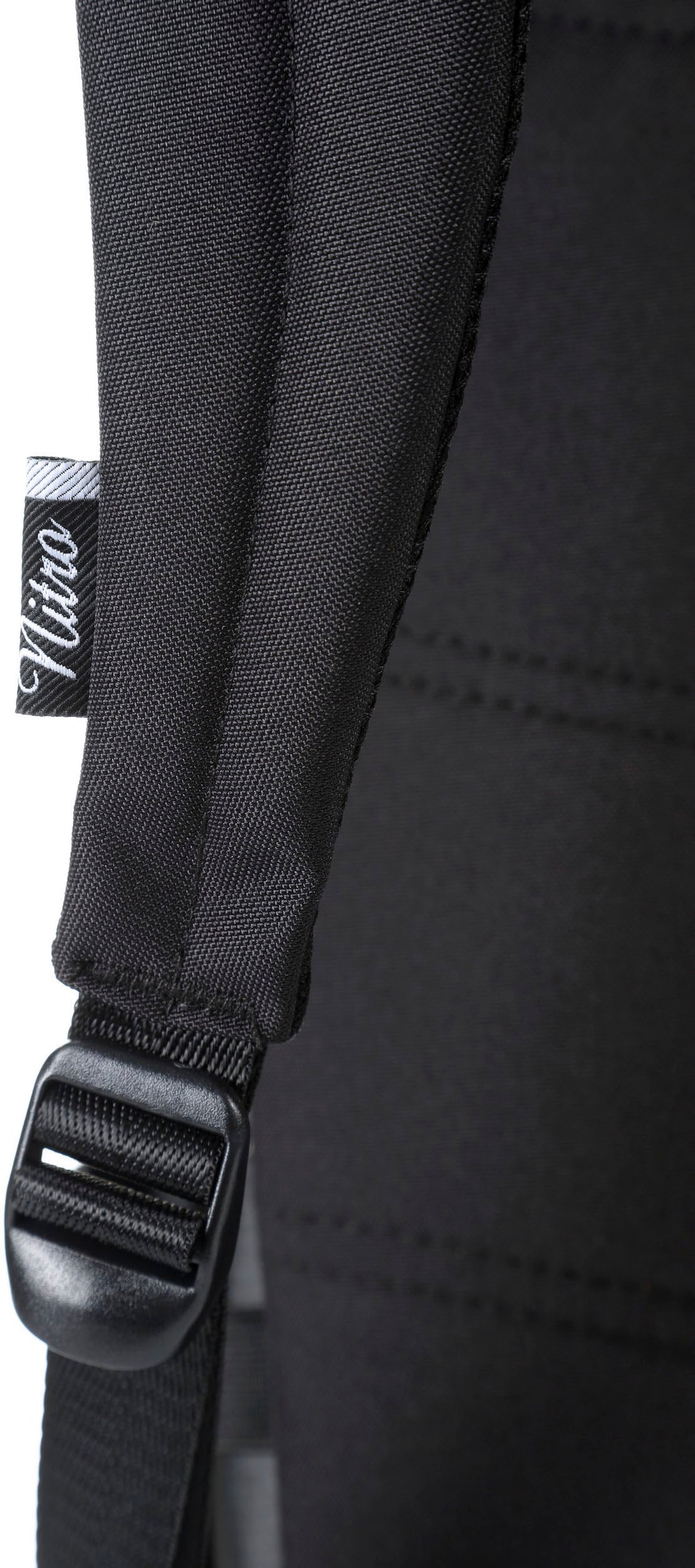 NITRO Freizeitrucksack »Urban Plus«, Daypack, Streetpack im Retro-Look, Alltagsrucksack, Schulrucksack