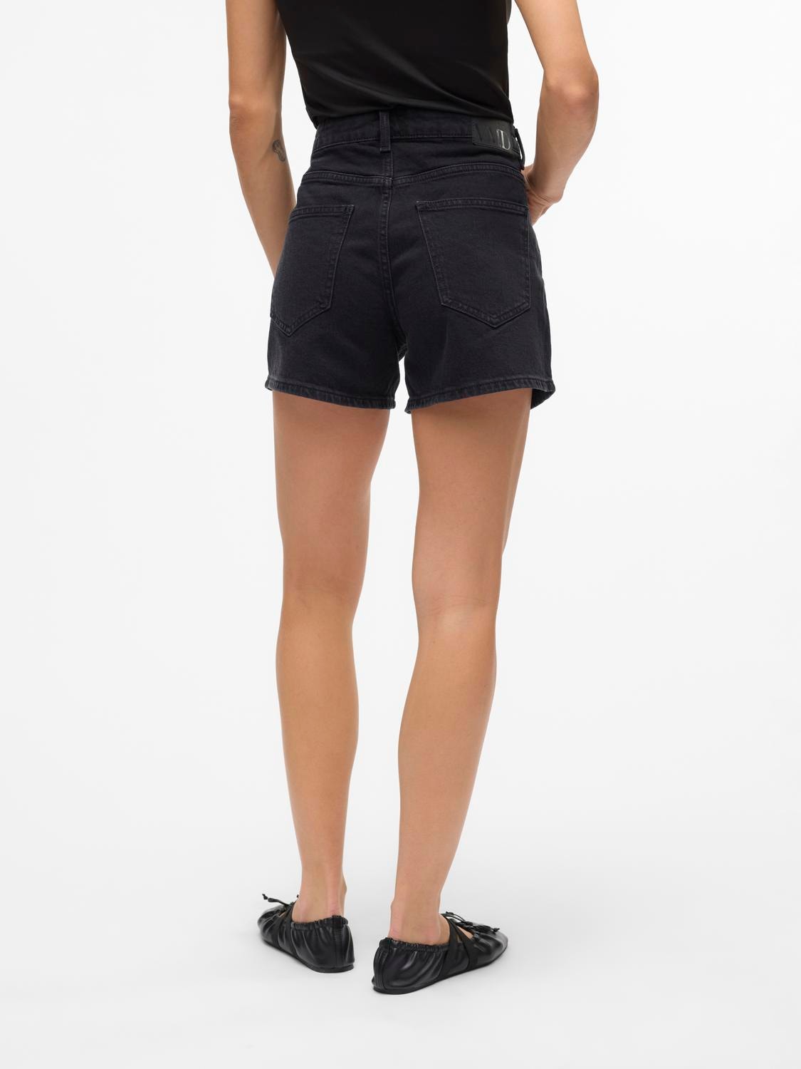 Vero Moda Jeansshorts »VMTESS MR SHORT DNM SHORTS MIX GA NOOS«, bequeme Form mit Stretchanteil