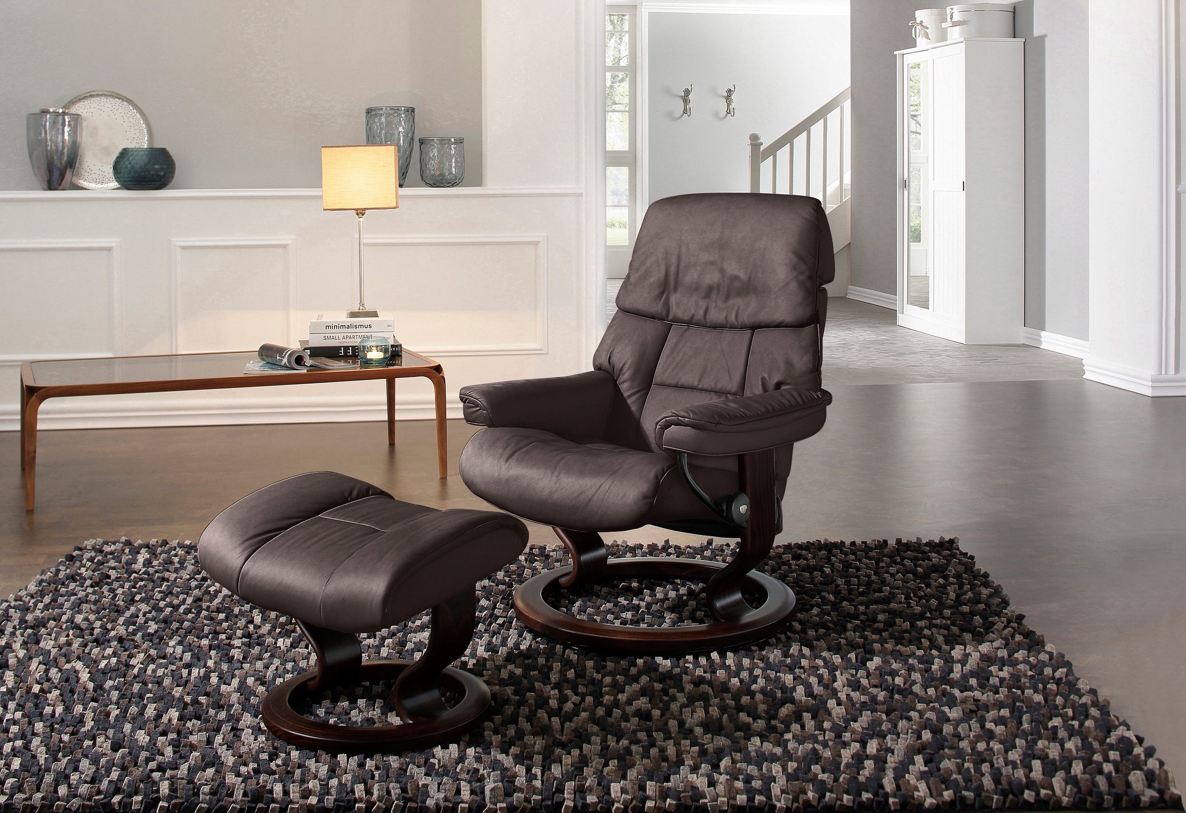 Stressless® Relaxsessel »Ruby«, (Set, Relaxsessel mit Hocker), mit Classic  Base, Größe M, Gestell Eiche, Wenge, Braun & Schwarz auf Rechnung bestellen