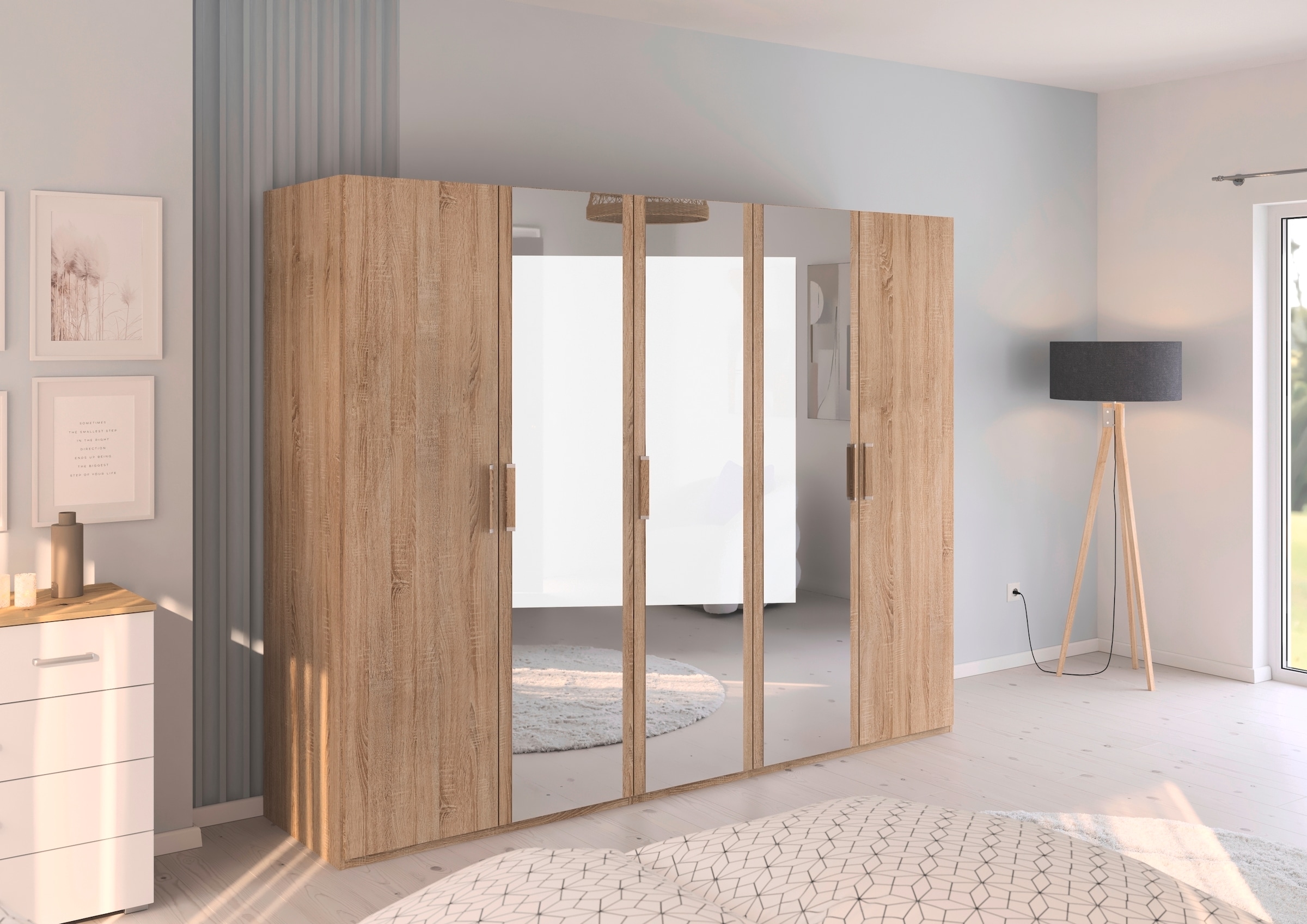 rauch Drehtürenschrank »Kleiderschrank Schrank Garderobe Schlafzimmerschrank EVELYN«, (in 2 Höhen 197 oder 210 cm erhältlich), in elegantem Stil, viel Stauraum 3 Breiten und 2 Höhen MADE IN GERMANY