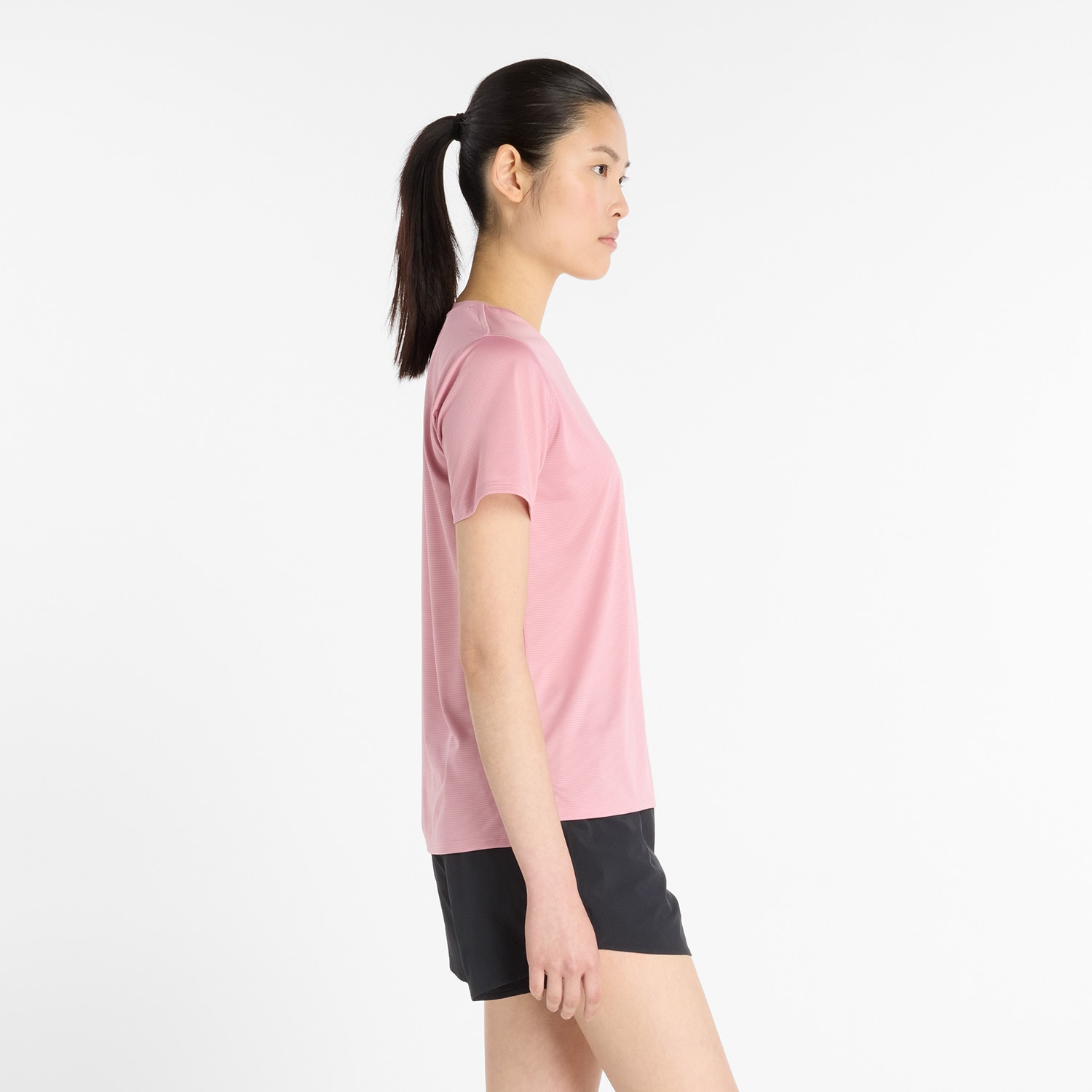 New Balance Laufshirt »Sport Essentials T-Shirt«, mit Markenlogo