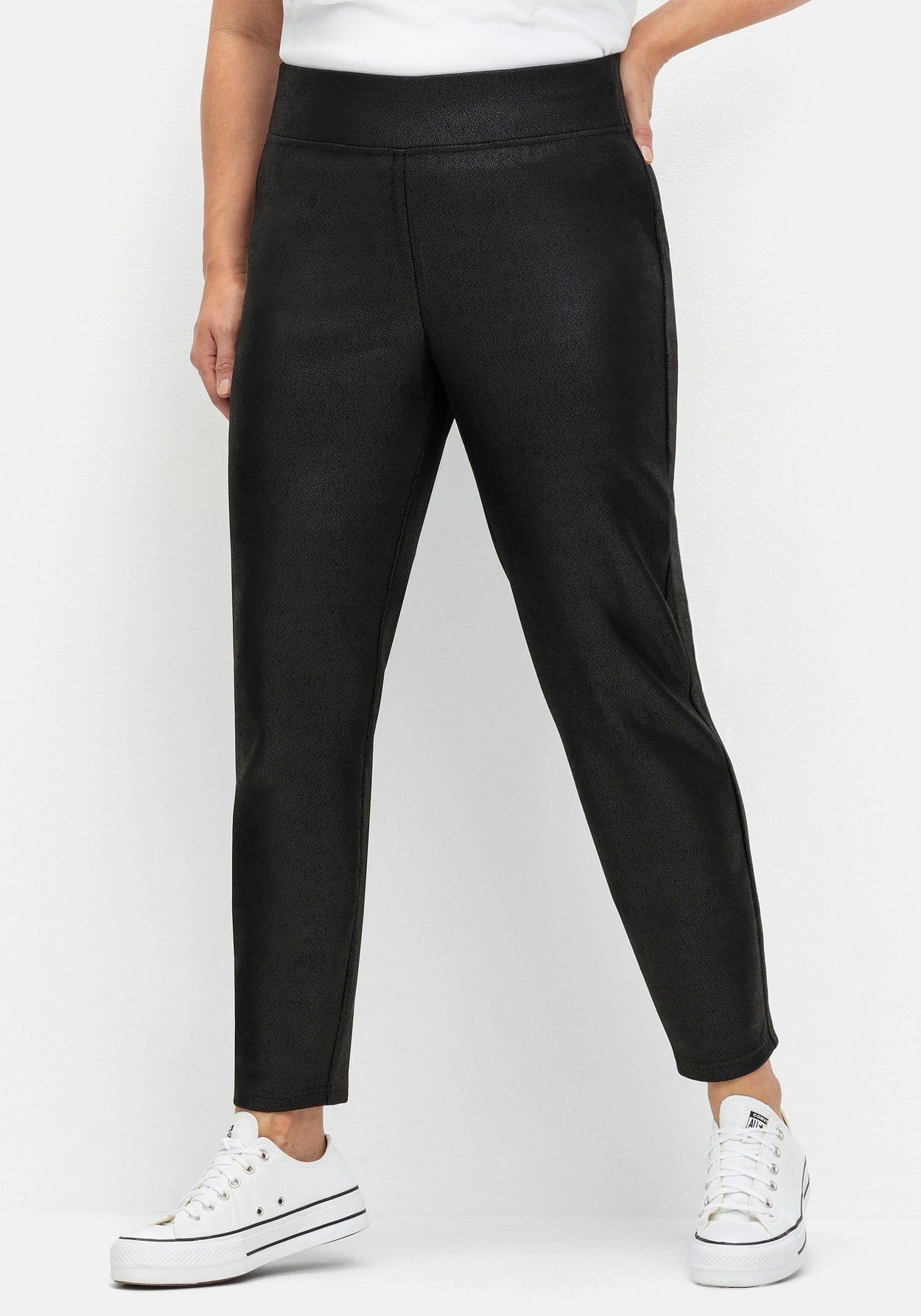 Sheego Leggings »Leggings aus leicht glänzendem Lederimitat«