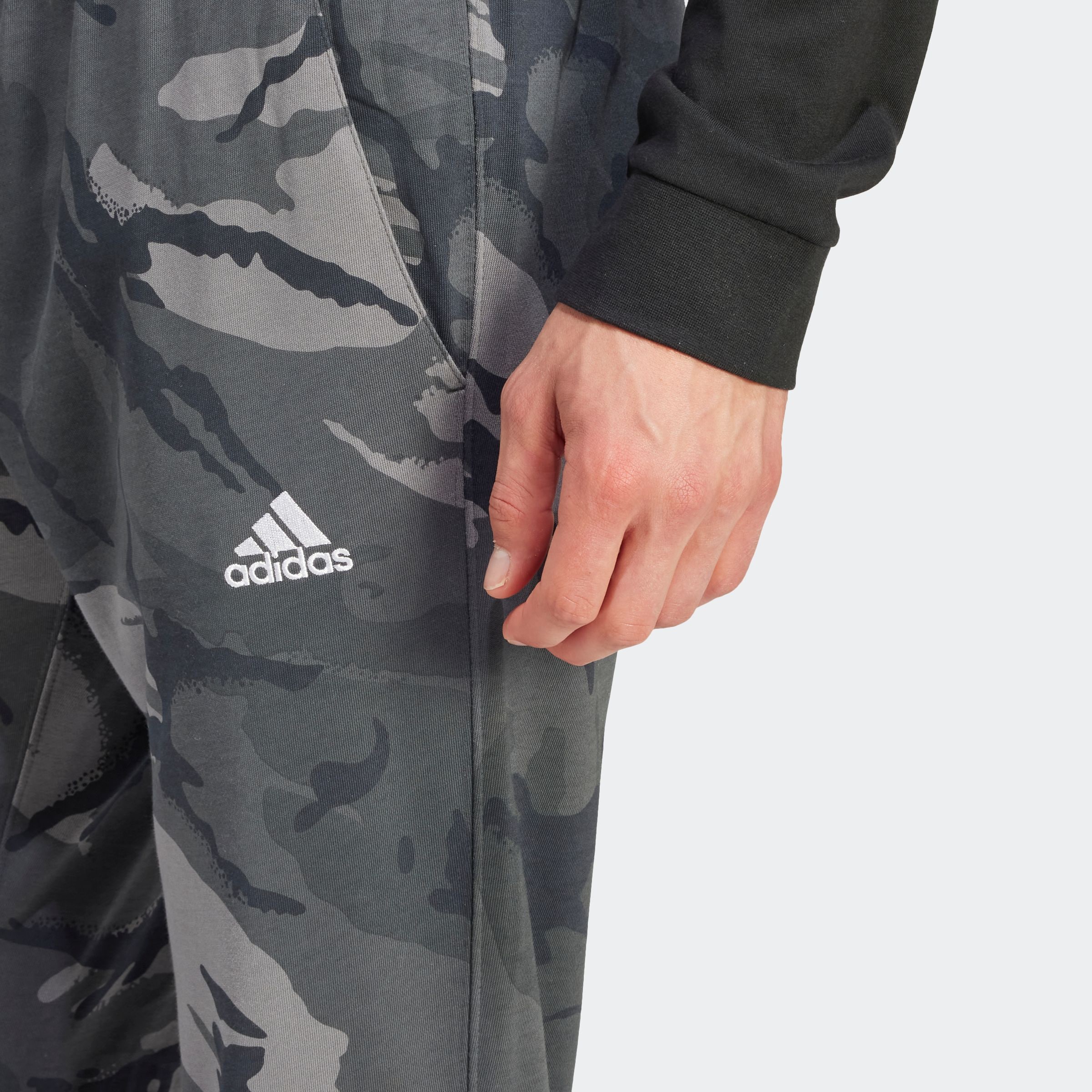 adidas Sportswear Sporthose »M BL CAMO PT«, (1 tlg.)