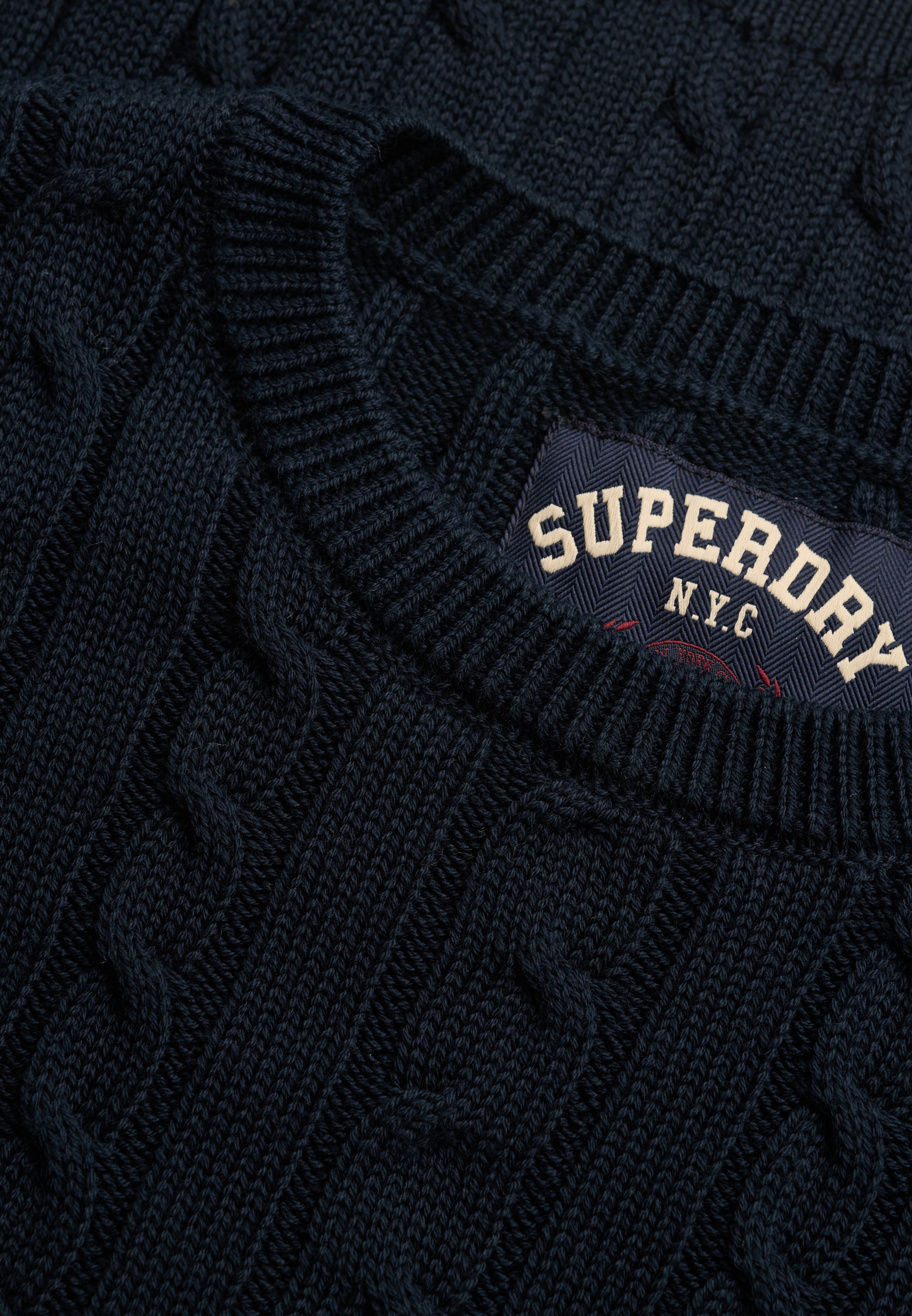 Superdry Strickpullover »ESSENTIALS SD&CO CABLE JUMPER« Kunstfaser, relaxed fit