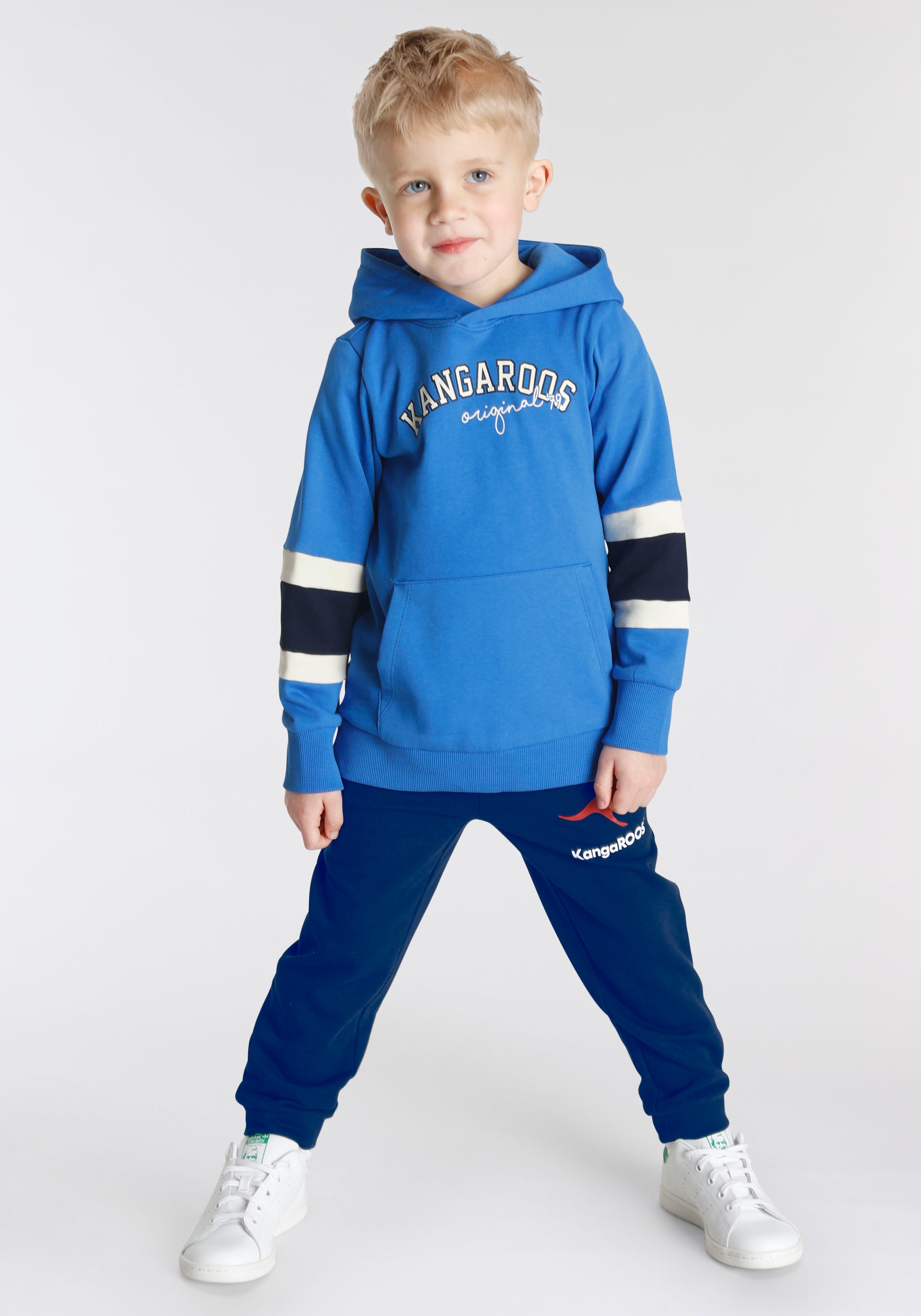 KangaROOS Kapuzensweatshirt mit an Jungen ♕ bei Mini Streifen Ärmeln, »Colorblocking«, für den