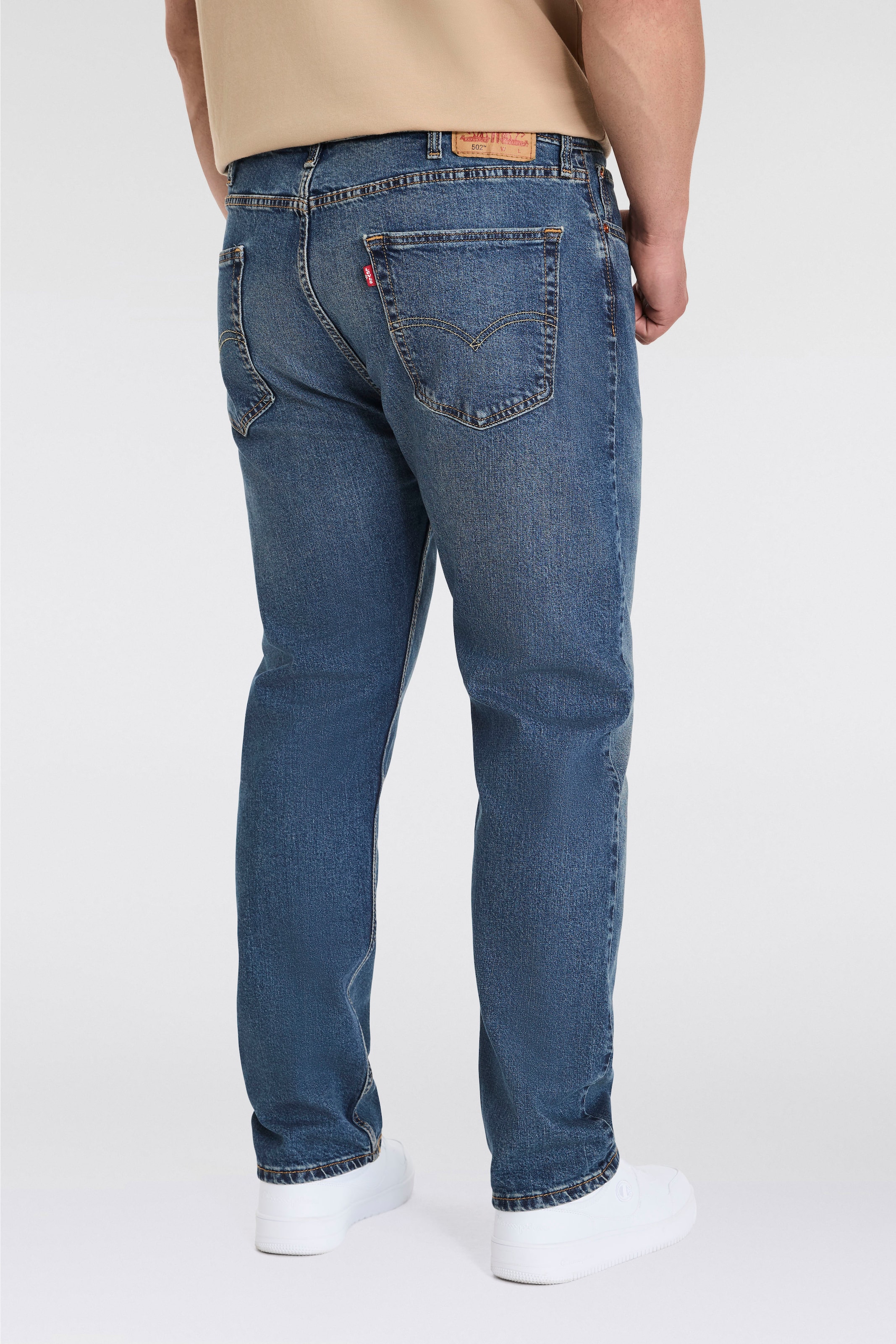 Levi's® Plus Tapered-fit-Jeans »502 TAPER B&T«, mit Stretch