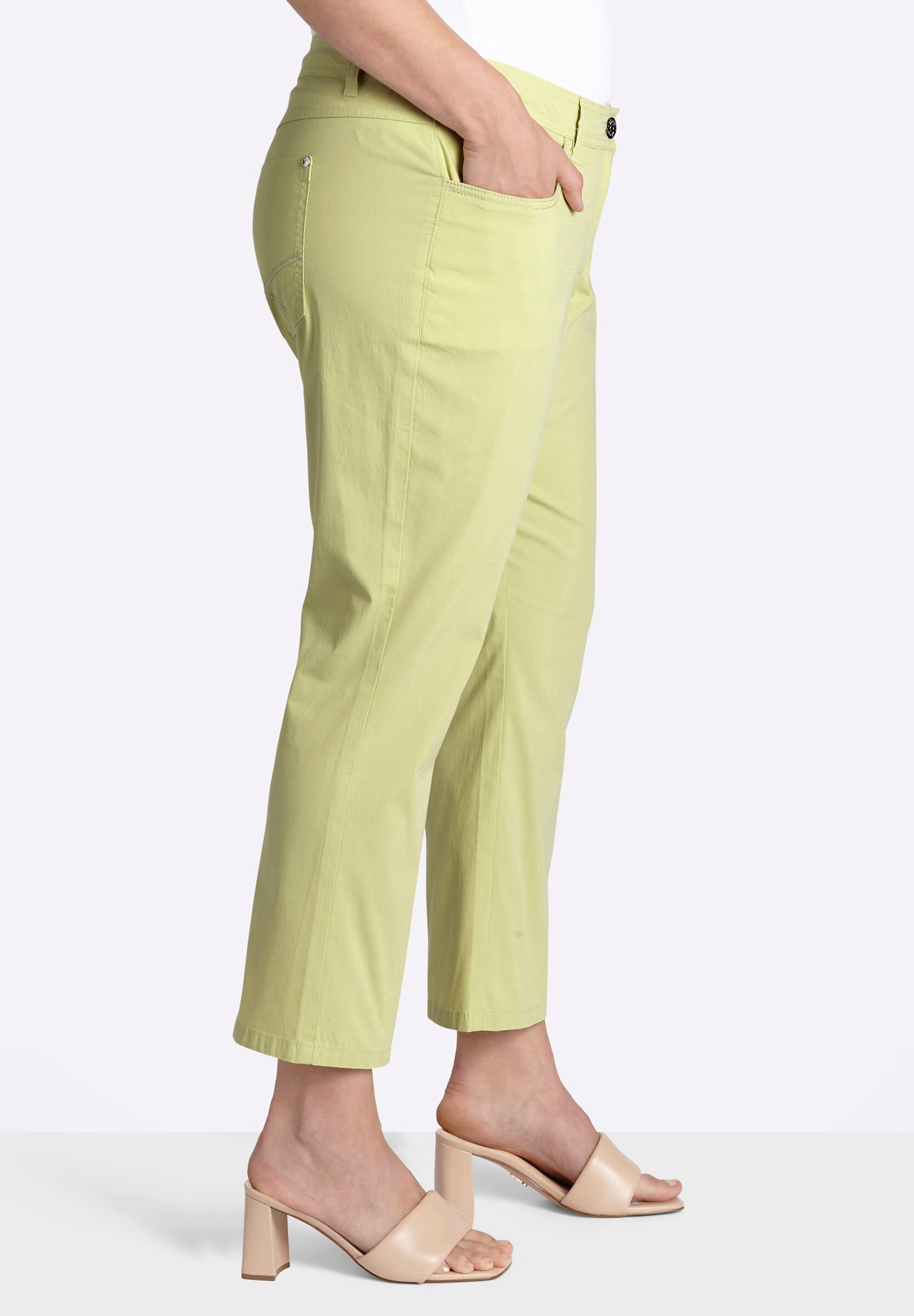 Sheego 5-Pocket-Hose »7/8-Hose 7/8-Hose in leichter Bootcut-Form«