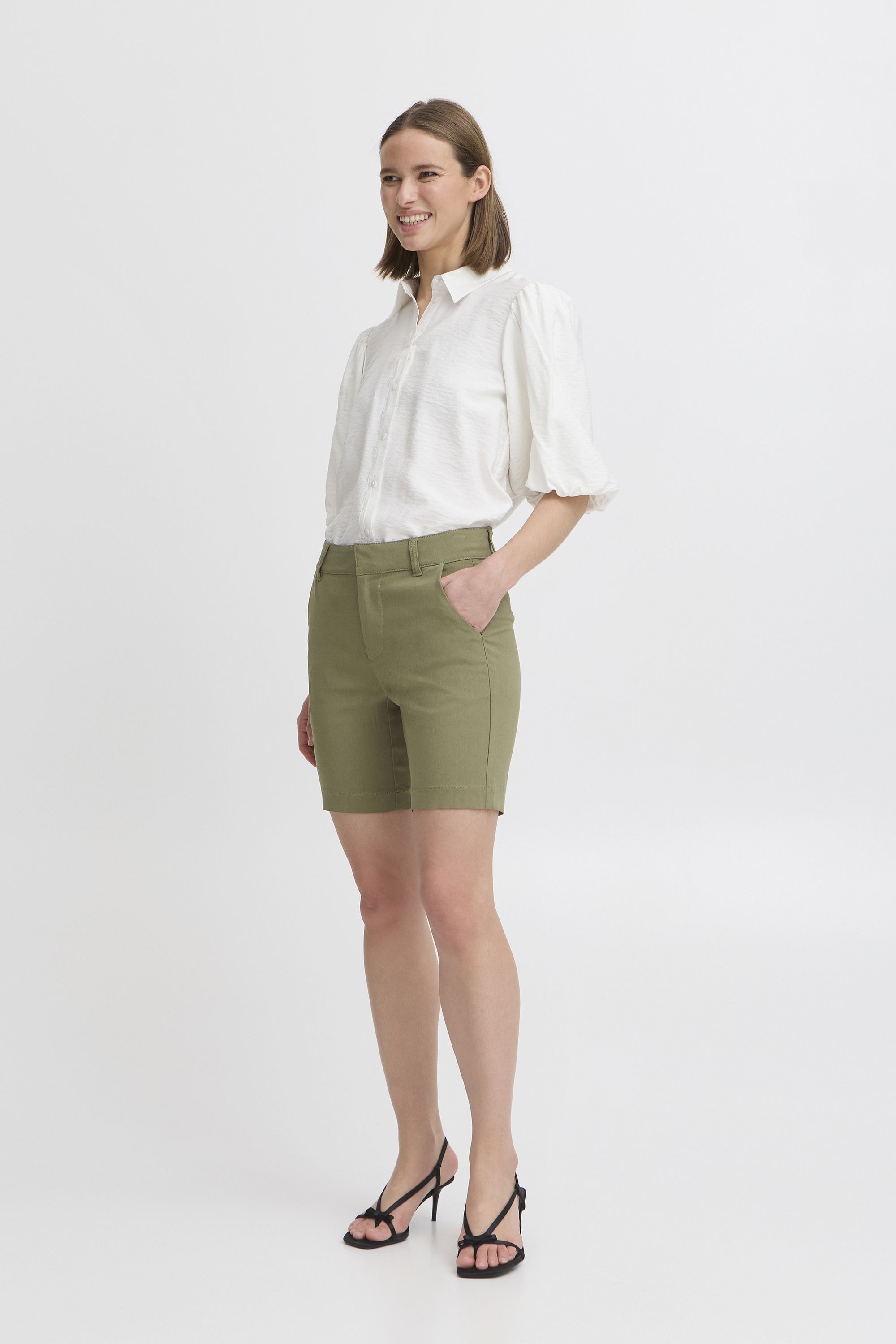 b.young Chinoshorts »Chinoshorts BYFAIRCHILD«