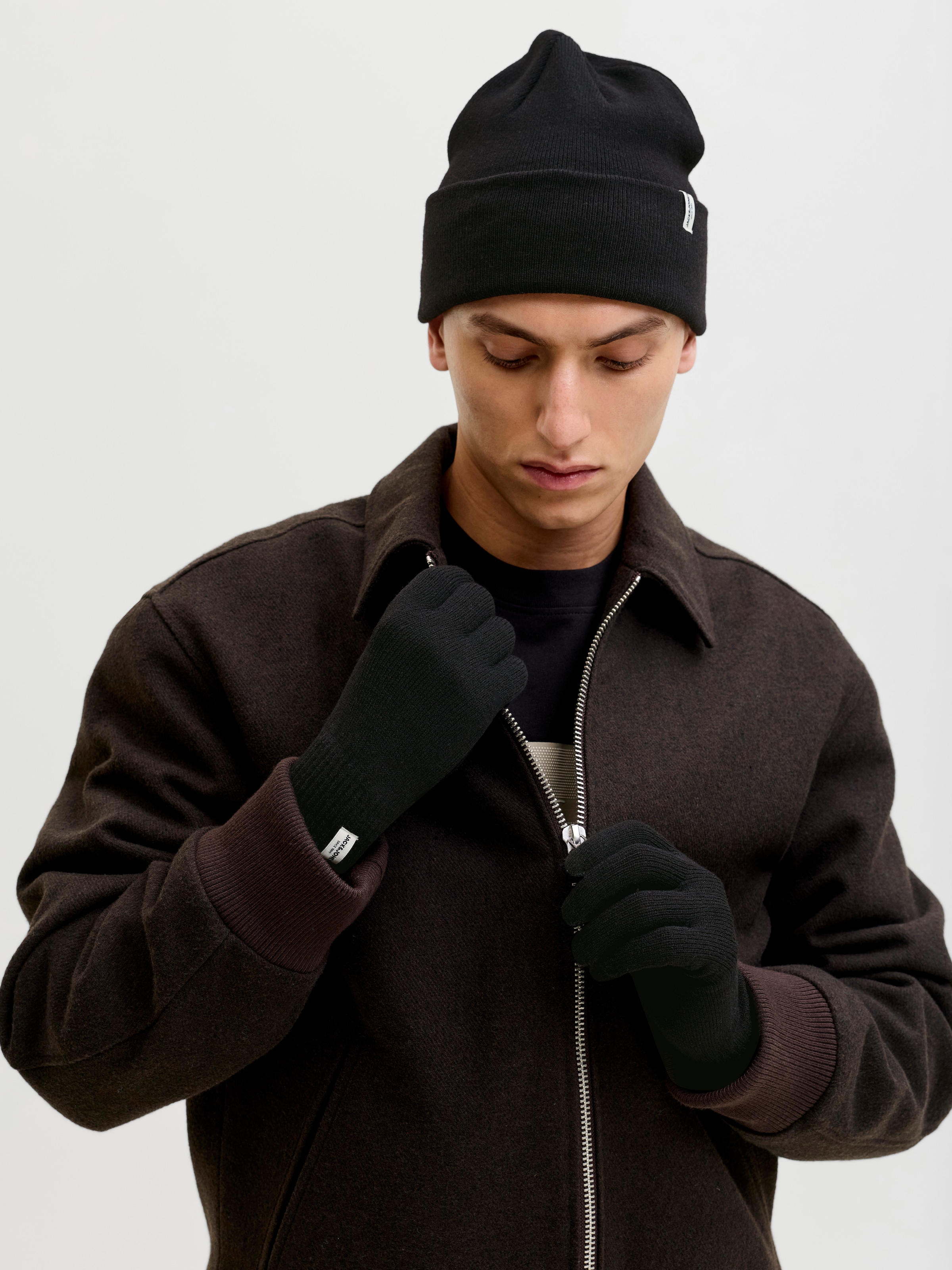 Jack & Jones Beanie »JACCOOPER BEANIE AND GLOVES GIFTBOX« Kunstfaser, Einheitsgröße
