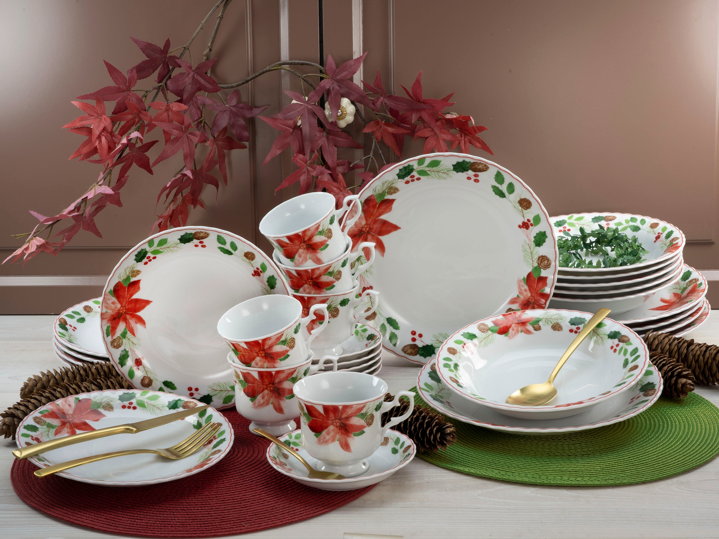 CreaTable Kombiservice »Geschirr-Set ( Winter, 3 6 30 Teile, für auf Advent, Set, Tafelservice Tasse 6 30 festliches Personen Ivona, Weihnachten«, Dekor, für mit Fuß, Personen), tlg., Kaffeeservice Set, und Service, Jahren im