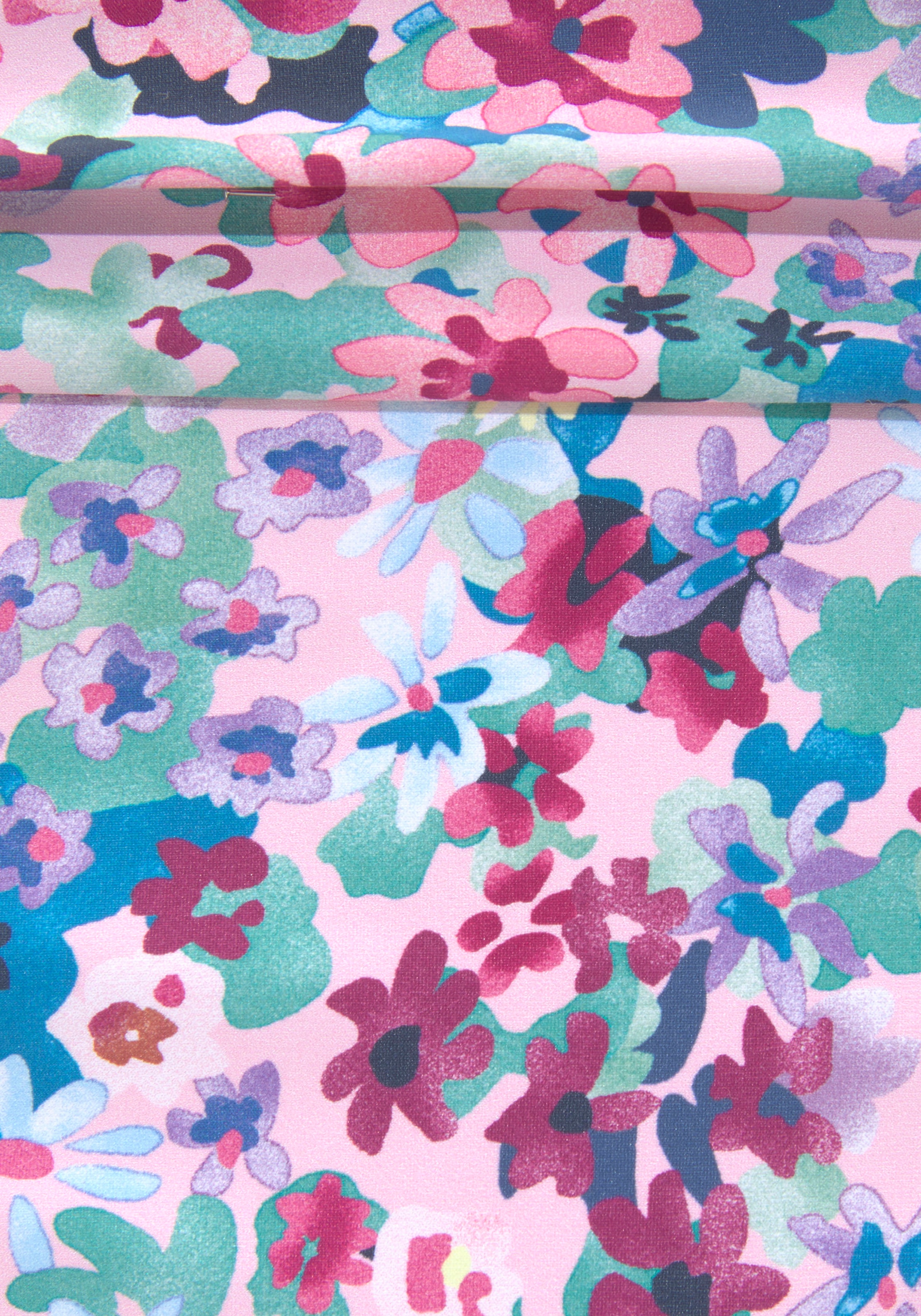 s.Oliver Bikini-Hose »Scatter«, florales Design, in Hornoptik, aus Microfaser, mit recyceltem Polyamid