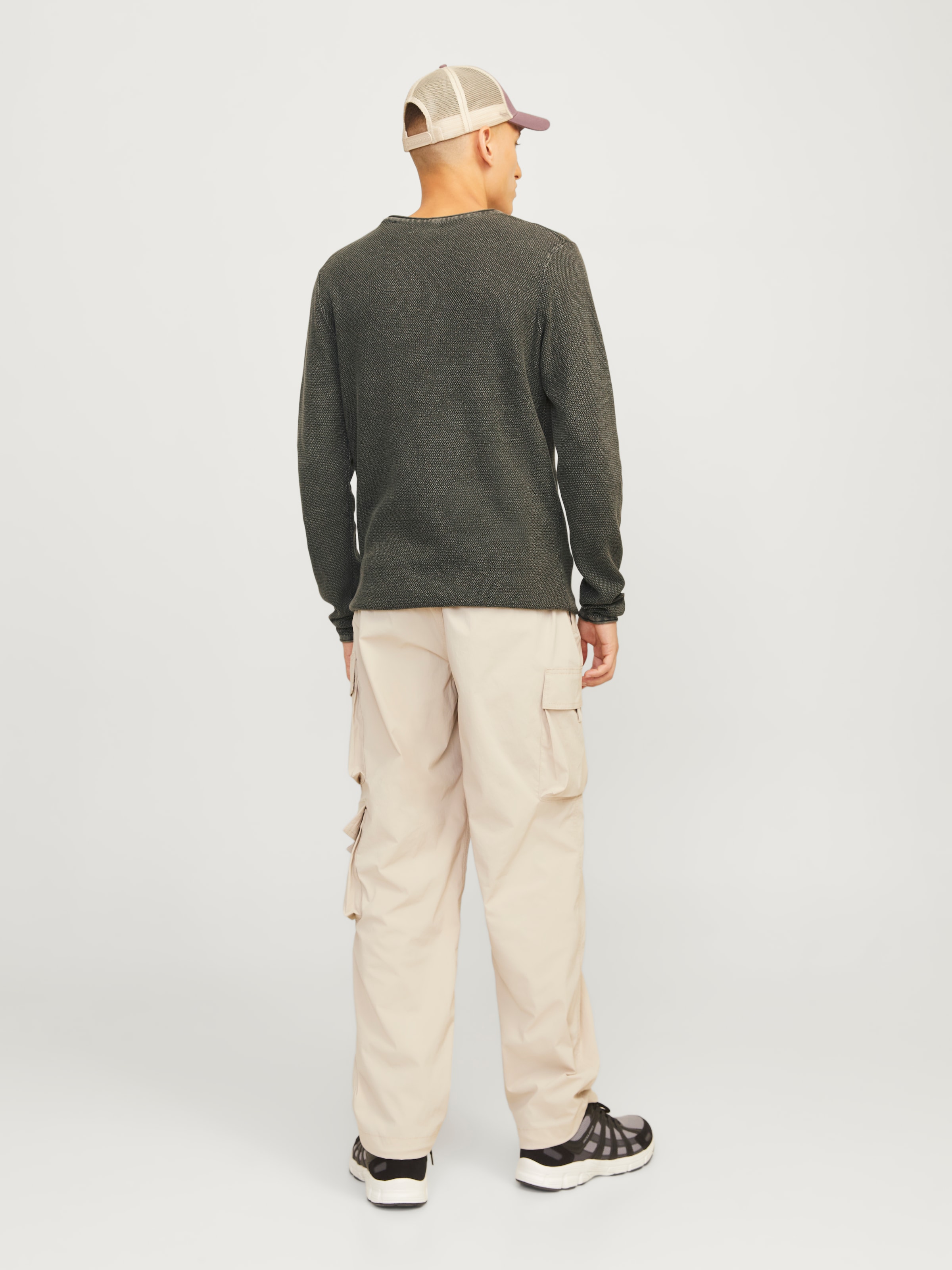 Jack & Jones Rundhalspullover »JJDEAN KNIT CREW NECK AW24«, in gewaschener Optik