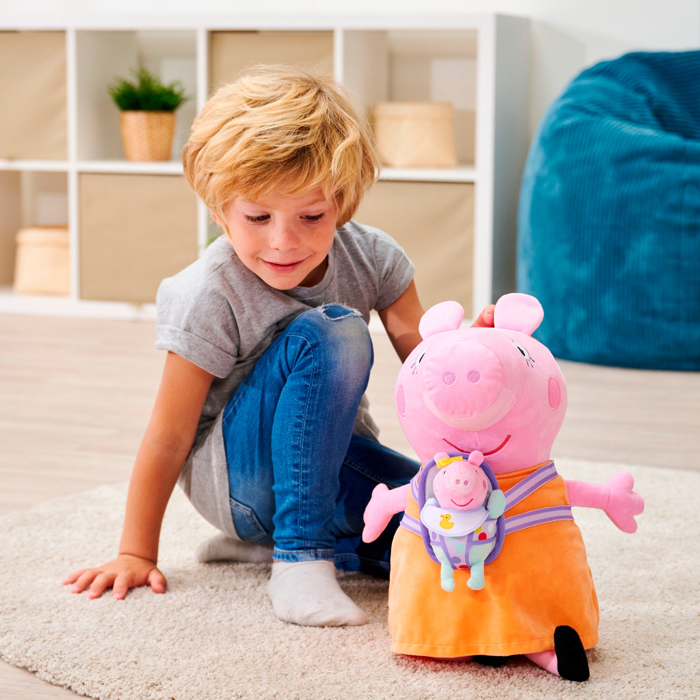 SIMBA Plüschfigur »Peppa Pig - Mama Wutz mit Evie, 33 cm«