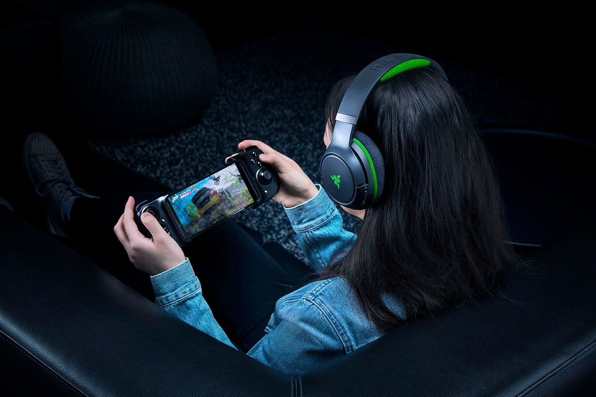 RAZER Gaming-Headset »Kaira Pro for Xbox«, Xbox Wireless-Bluetooth ➥ 3  Jahre XXL Garantie | UNIVERSAL