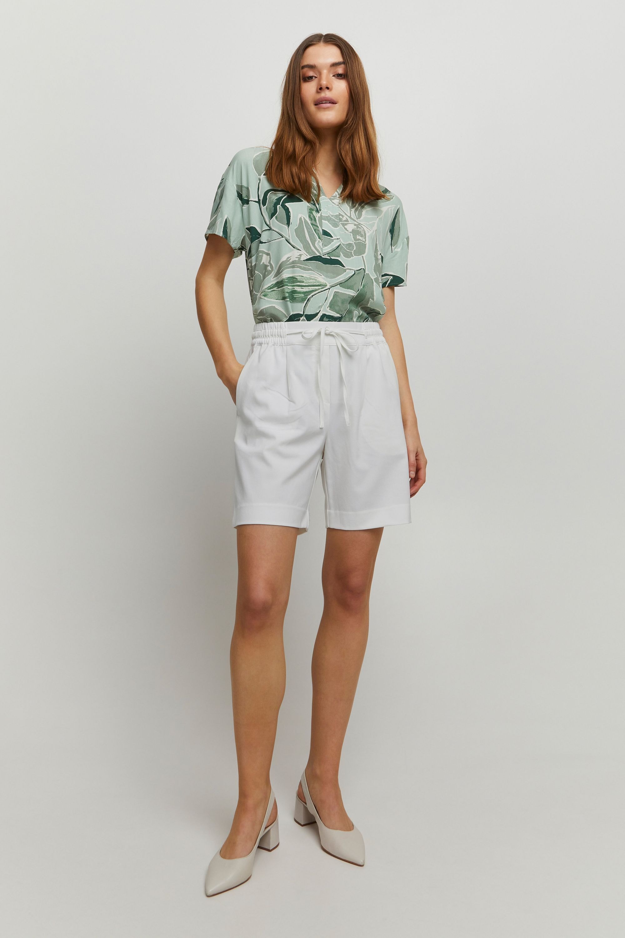 b.young Shorts »Shorts BYDanta«