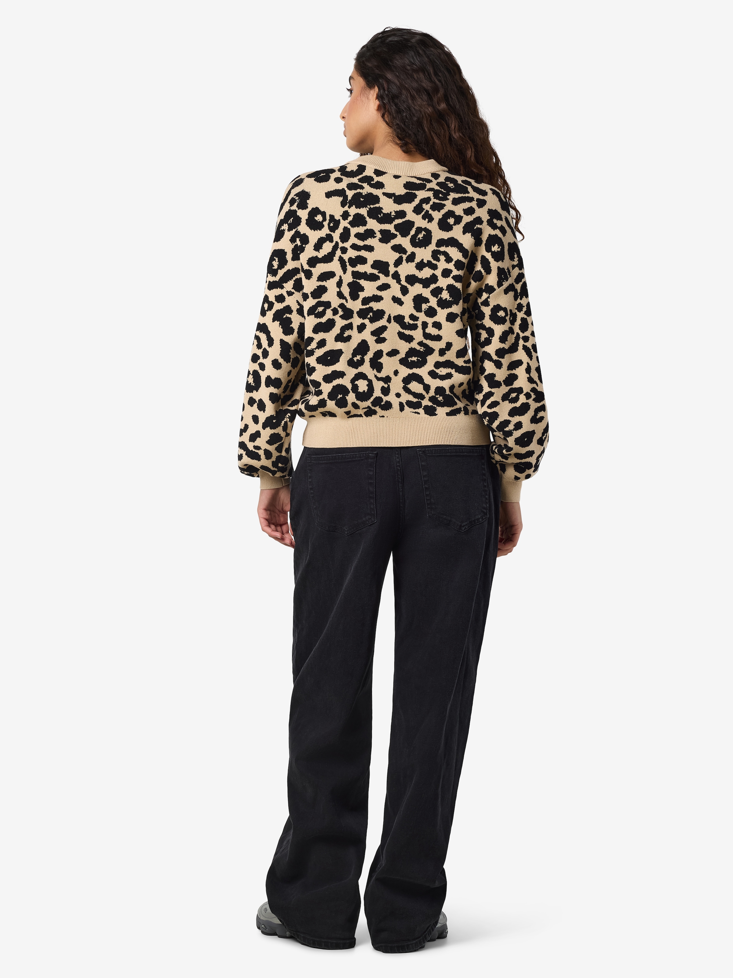 Noisy may Strickpullover »NMCHARLOTT L/S O-NECK KNIT FWD NOOS«