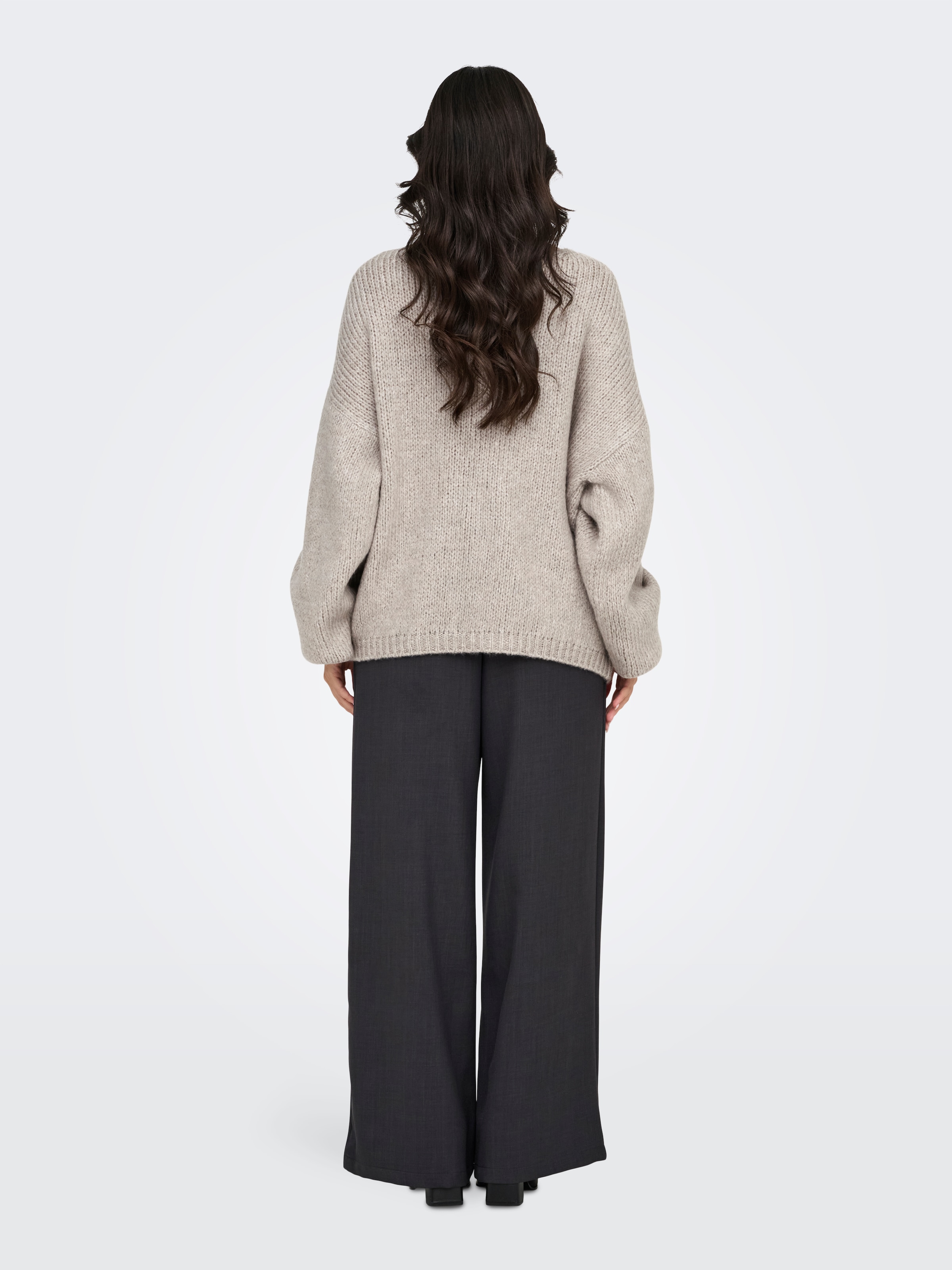 JDY V-Ausschnitt-Pullover »JDYDINEA L/S REVERSIBLE PULLOV. KNT NOOS« Kunstfaser, regular fit