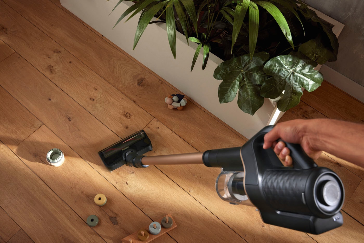 Miele Akku-Handstaubsauger »Duoflex HX1 TotalCare, 2in1-Funktion,« mit Elektrobürste MultiFloor und CarCare Set, Obsidianschwarz Roségold