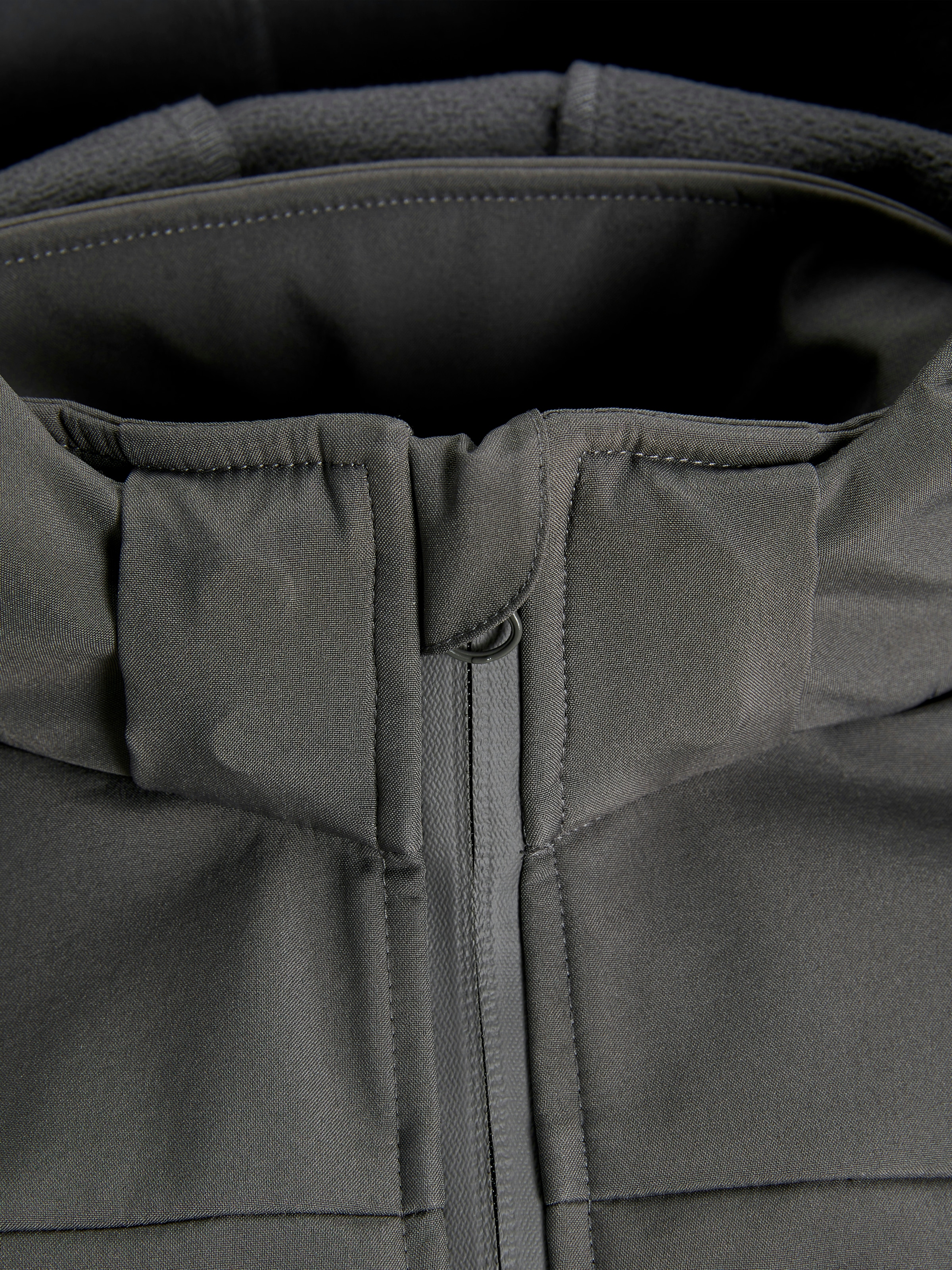 Jack & Jones Junior Softshelljacke »JJTHEO wasserabweisend und pflegeleicht für Alltag«, mit Kapuze, unifarben, modisch, regular fit, Web, Kapuze
