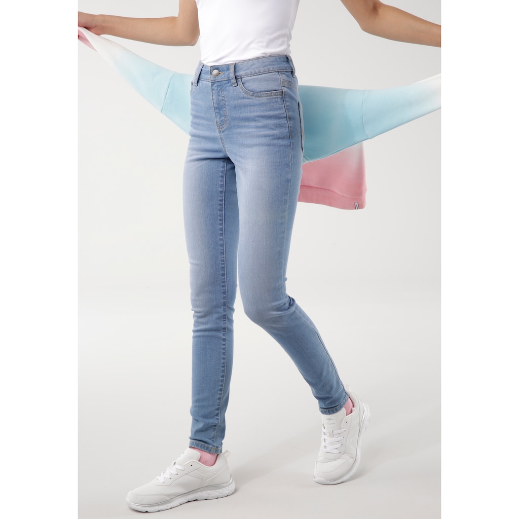 KangaROOS 5-Pocket-Jeans »SUPER SKINNY HIGH RISE« mit used-Effekt