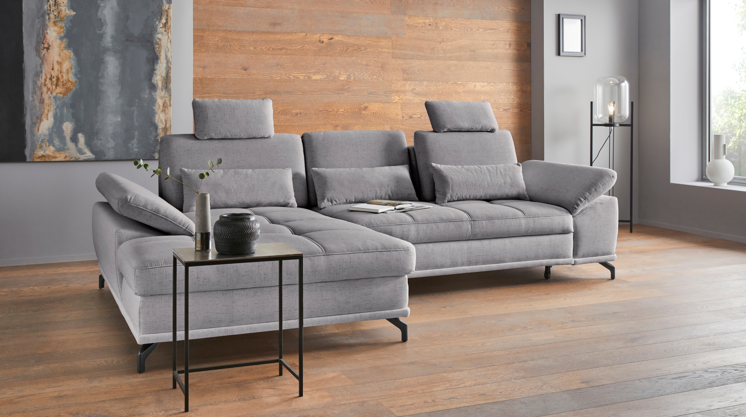 Places of Style Ecksofa Costello, mit Sitztiefenverstellung und Armlehnfunktion, incl. 3 Nierenkissen
