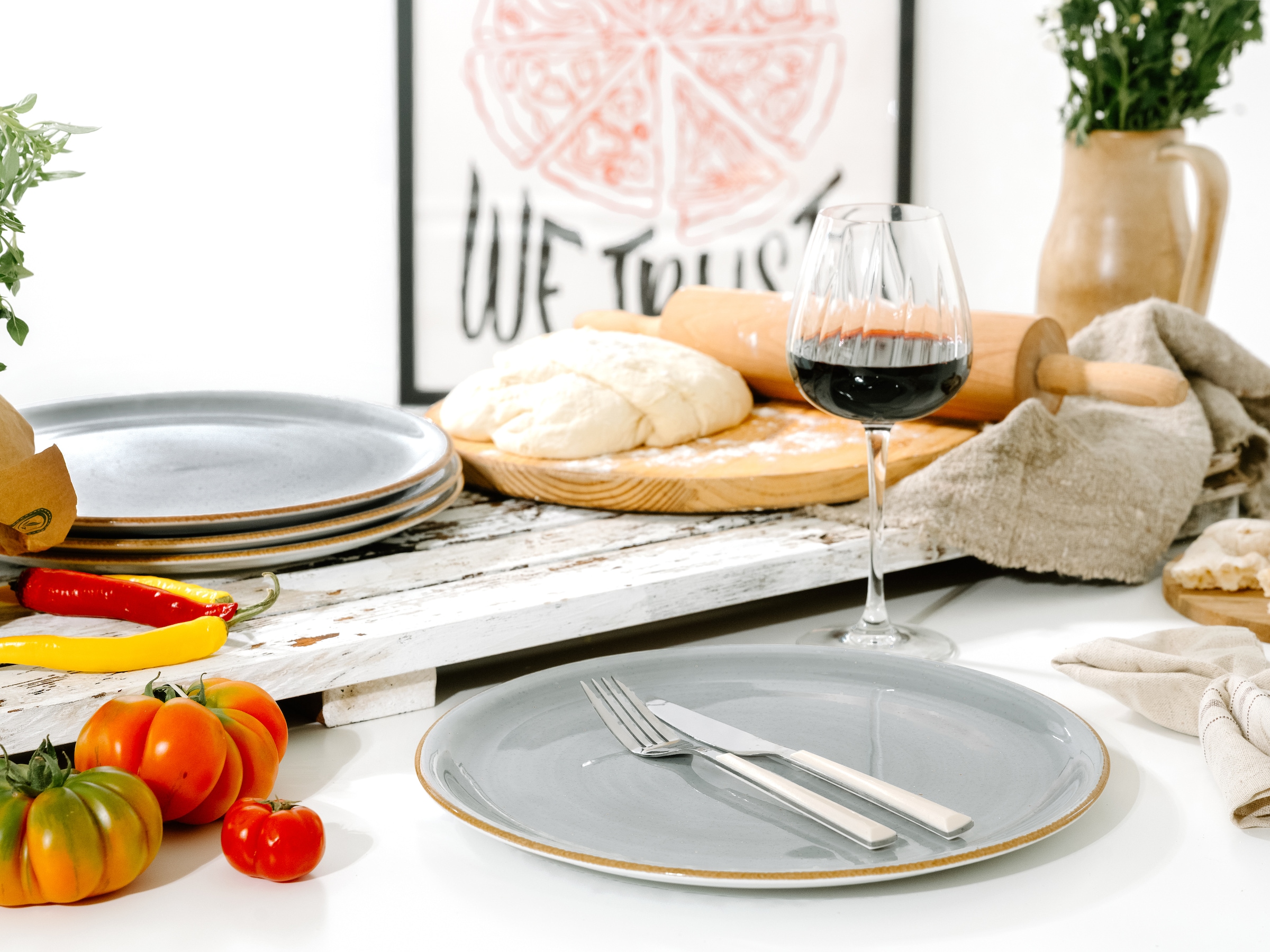 CreaTable Pizzateller »Vintage Nature, Pizzateller 33 cm 4-tlg« Teller Set, Handgemalt, Gesprenkelt, Rustikales Außenband