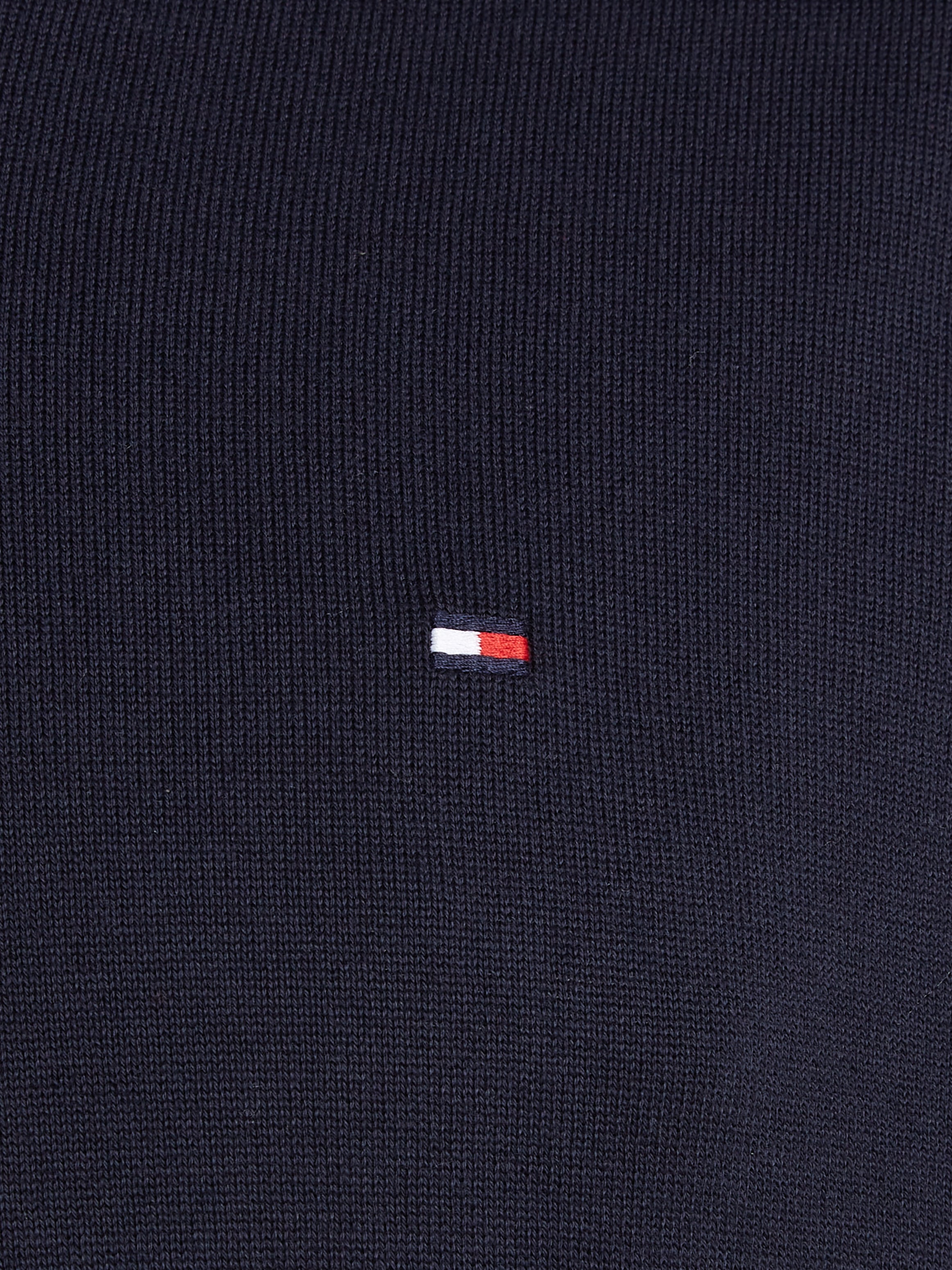 Tommy Hilfiger Big & Tall V-Ausschnitt-Pullover »BT-WCC ESSENTIAL V NECK-B«, Große Größen mit Logostickerei